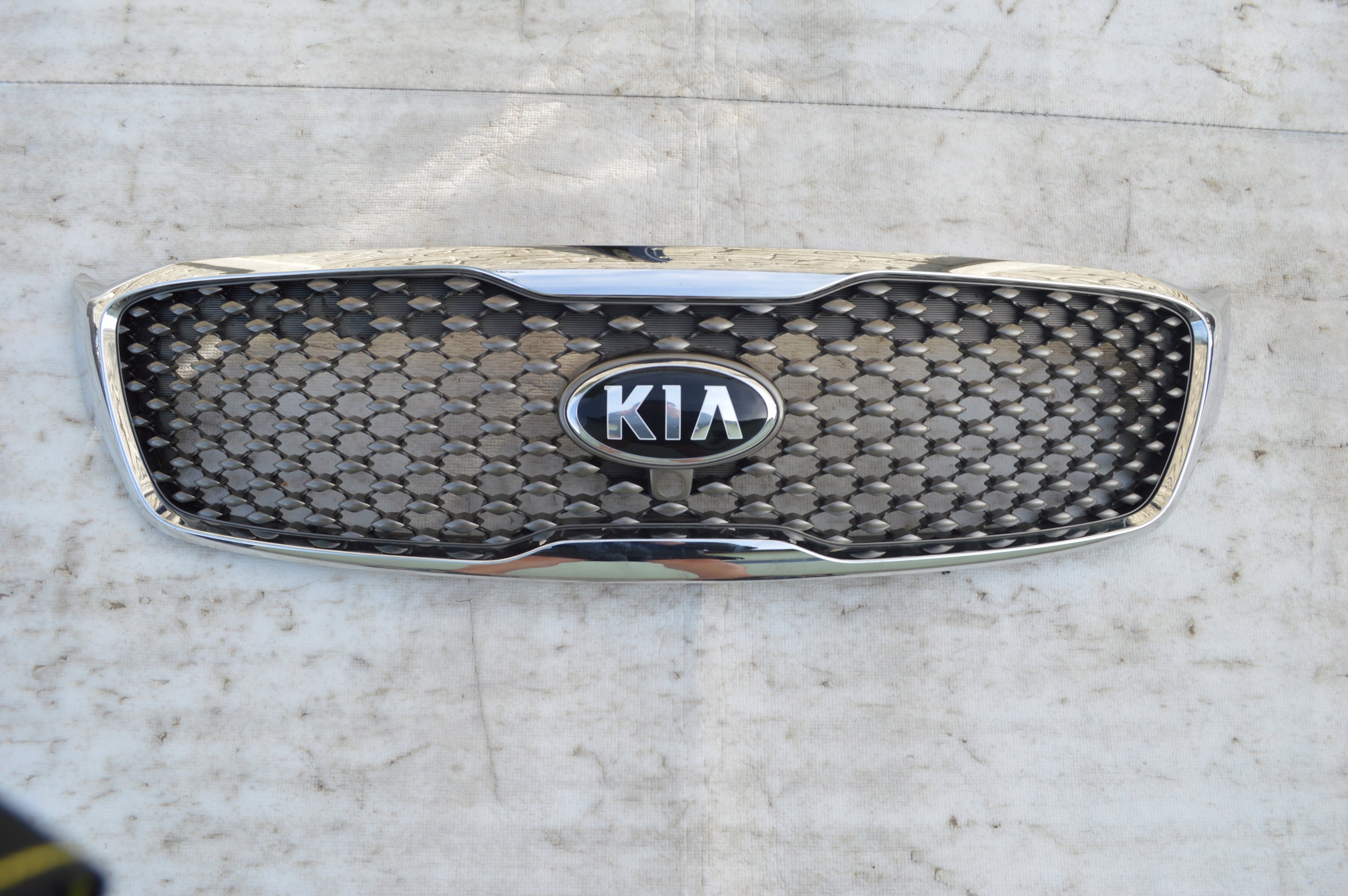 Kühlergrill Kia SORENTO FRONTGRILL Kühlergitter