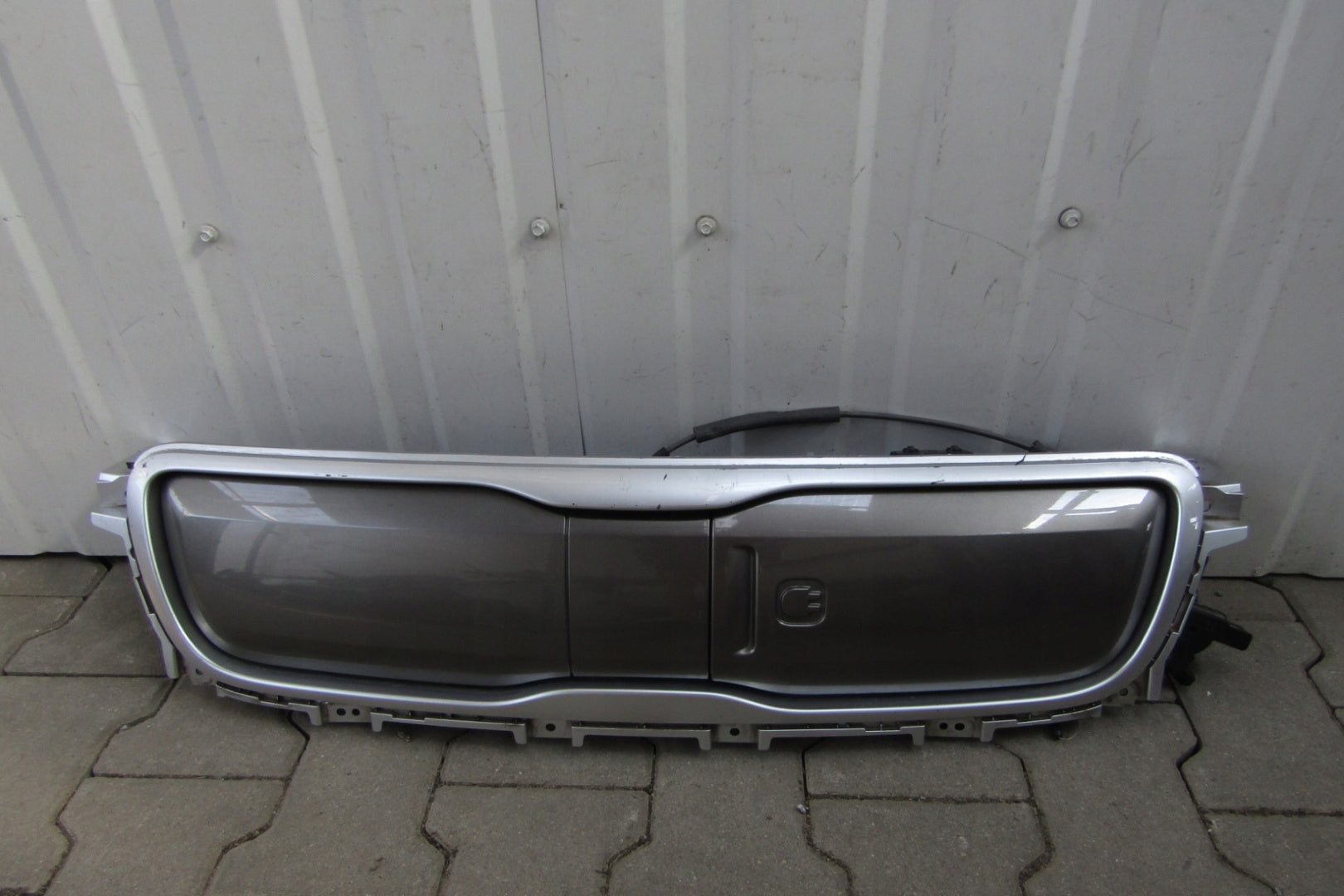 Kühlergrill Kia SOUL FRONTGRILL 86352E4100 Kühlergitter