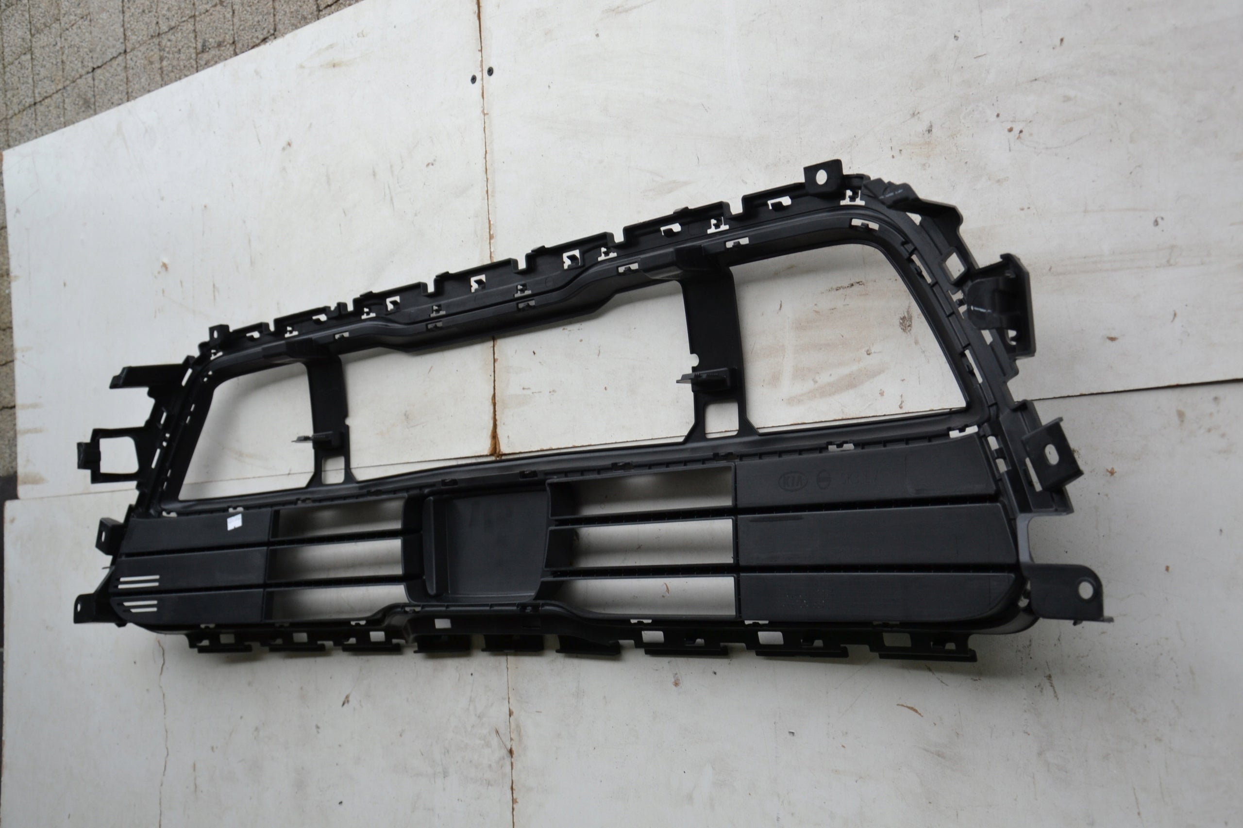 Kühlergrill Kia SOUL FRONTGRILL 86531J2010 Kühlergitter