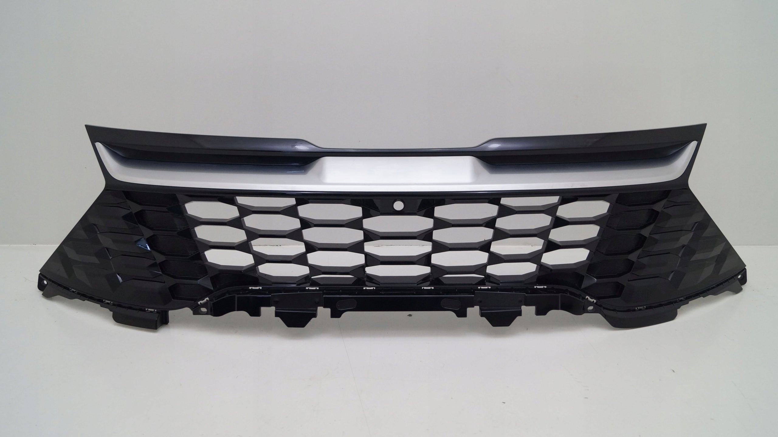 Kühlergrill Kia SPORTAGE AM FRONTGRILL 86350R2030 Kühlergitter