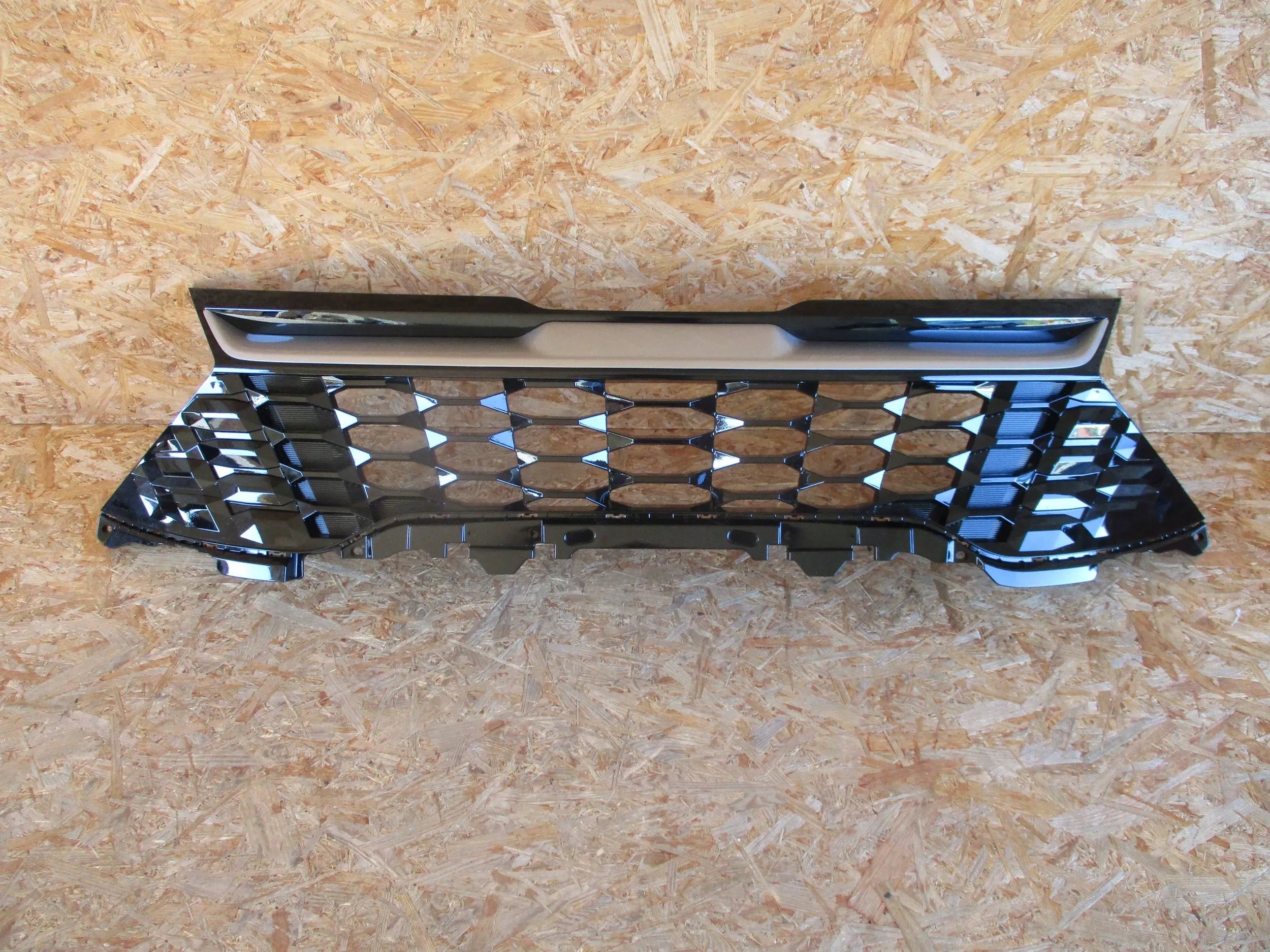  Kühlergrill Kia SPORTAGE FRONTGRILL 86350R2040 Kühlergitter product image