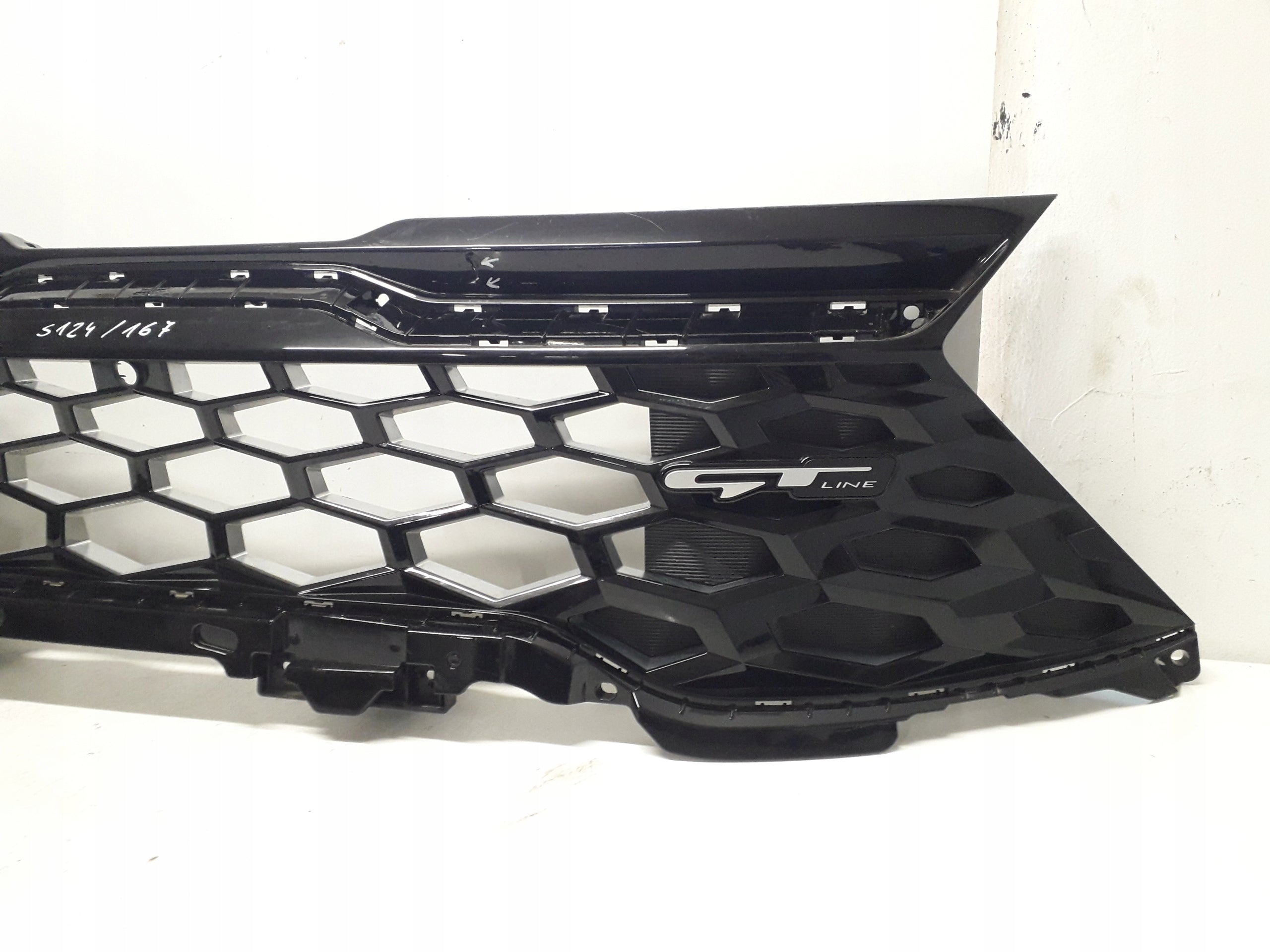 Kühlergrill Kia SPORTAGE FRONTGRILL 86351R2CB0 Kühlergitter