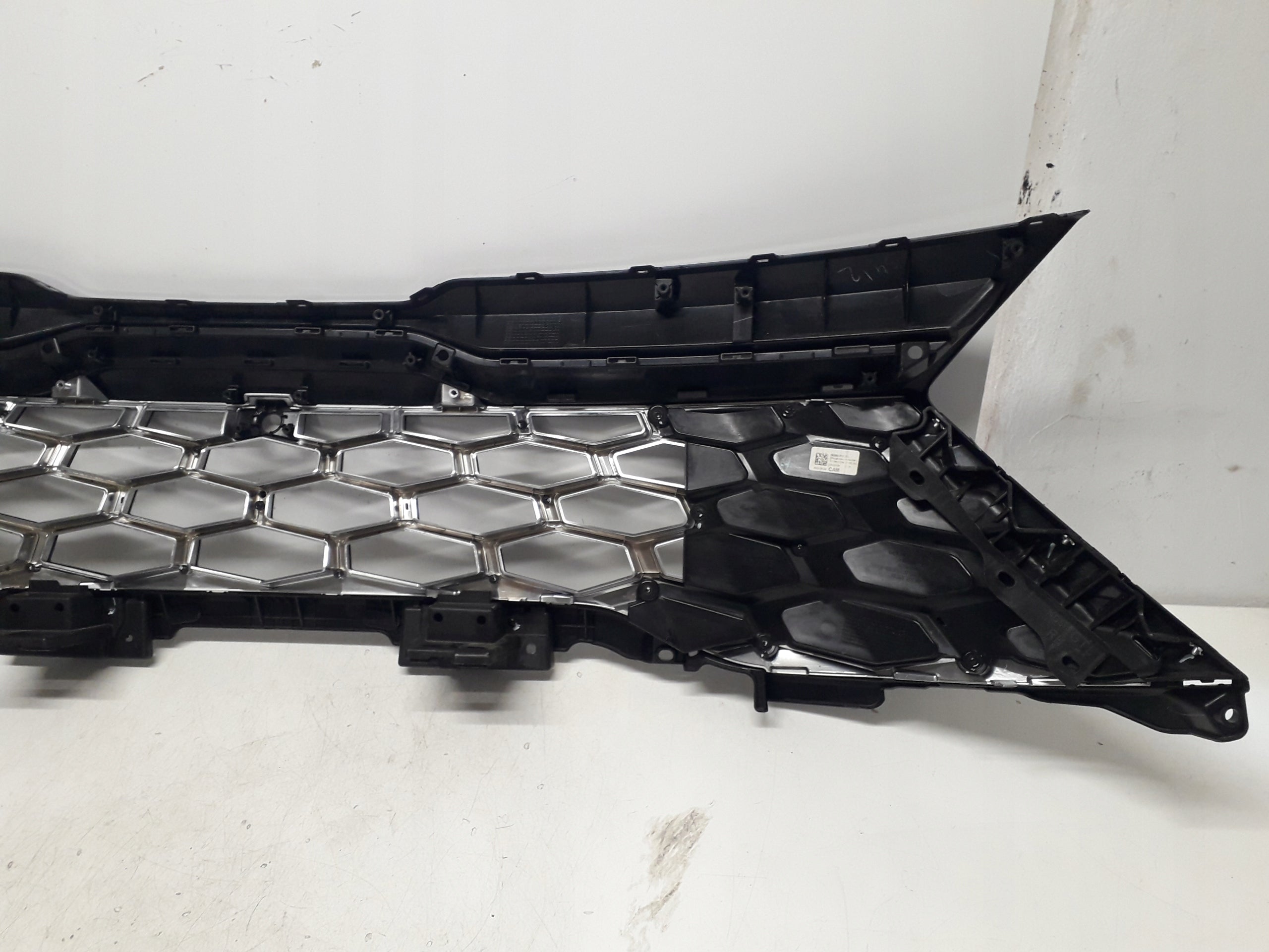 Kühlergrill Kia SPORTAGE FRONTGRILL 86351R2CB0 Kühlergitter