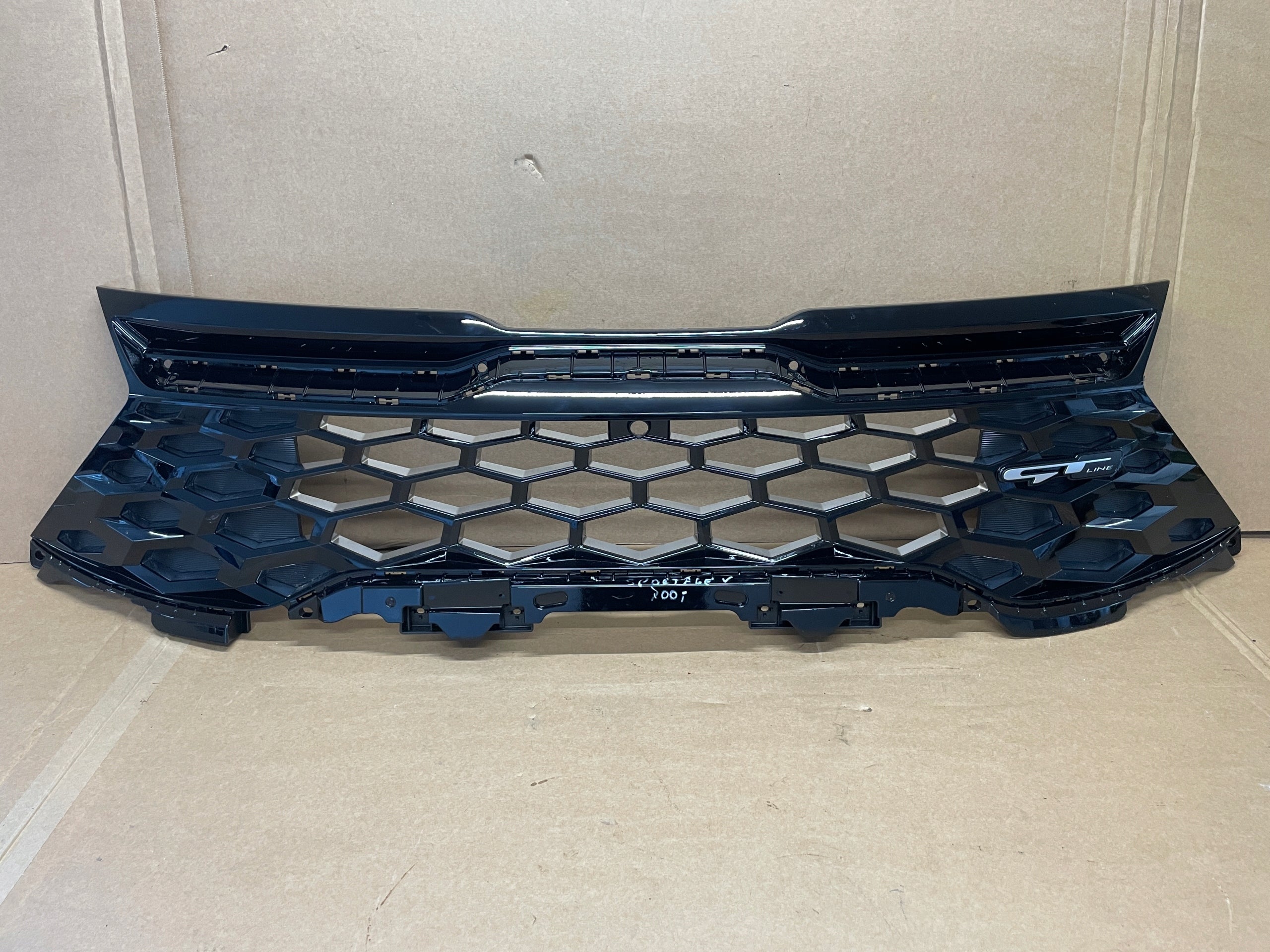 Kühlergrill Kia SPORTAGE FRONTGRILL 86368R2CA0 Kühlergitter