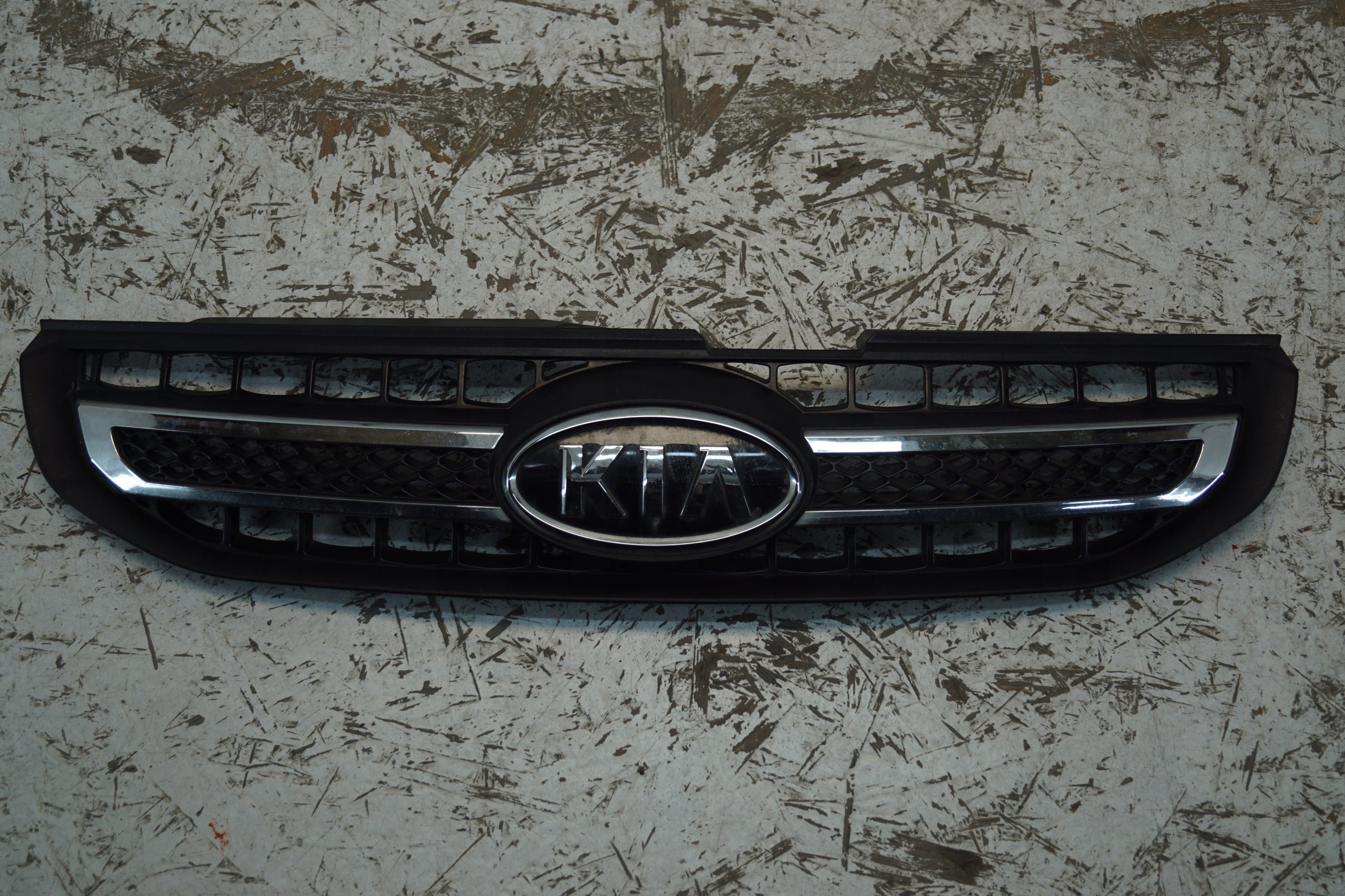 Kühlergrill Kia SPORTAGE FRONTGRILL 863501F520 Kühlergitter