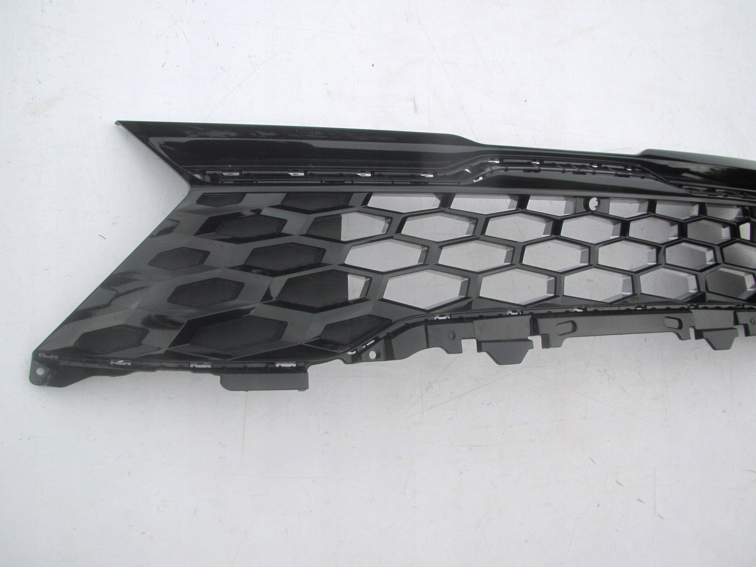 Kühlergrill Kia NQ5 SPORTAGE FRONTGRILL 86350R2CBO Kühlergitter