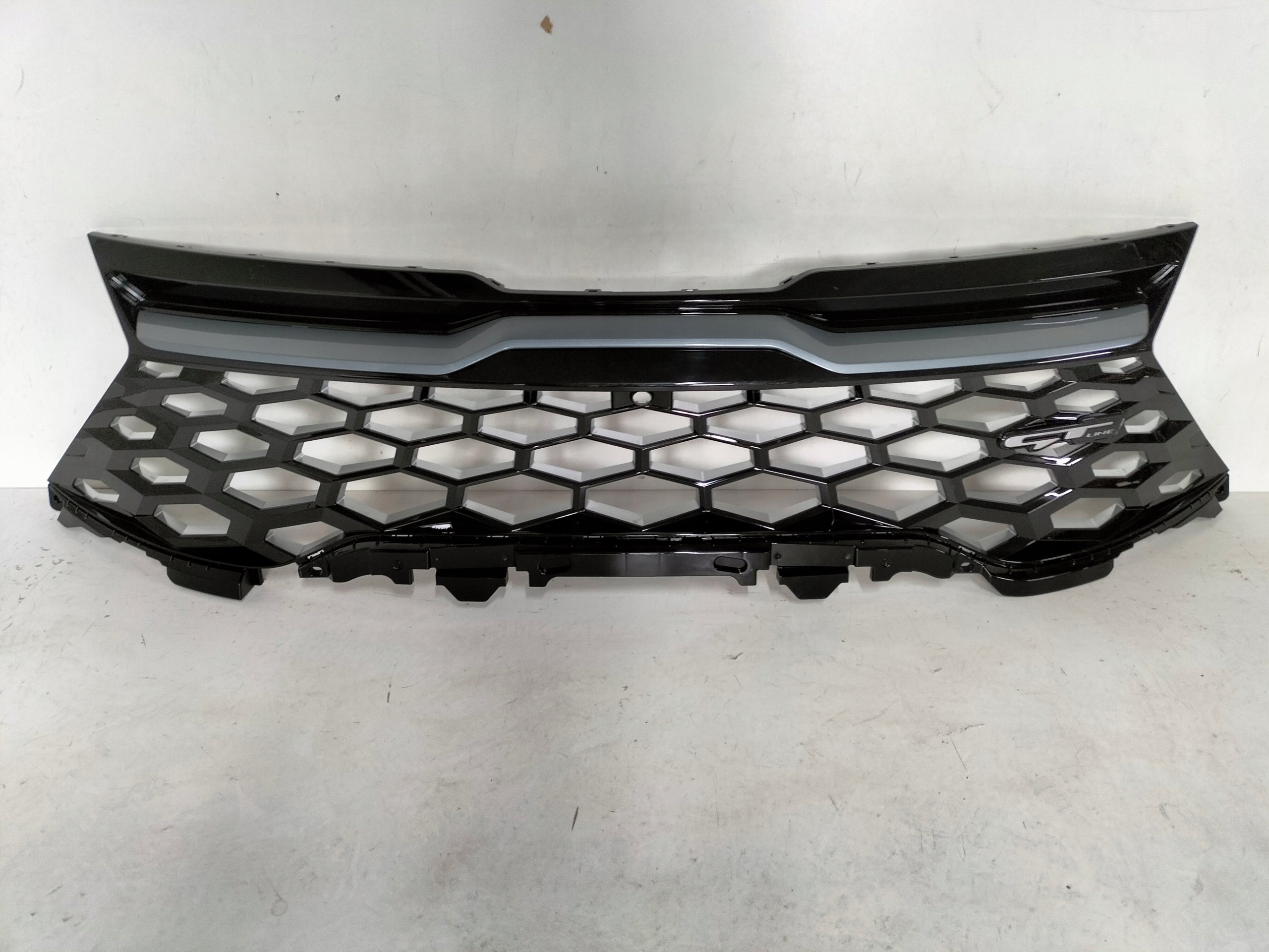 Kühlergrill Kia SPORTAGE FRONTGRILL 86351R2CB0 Kühlergitter