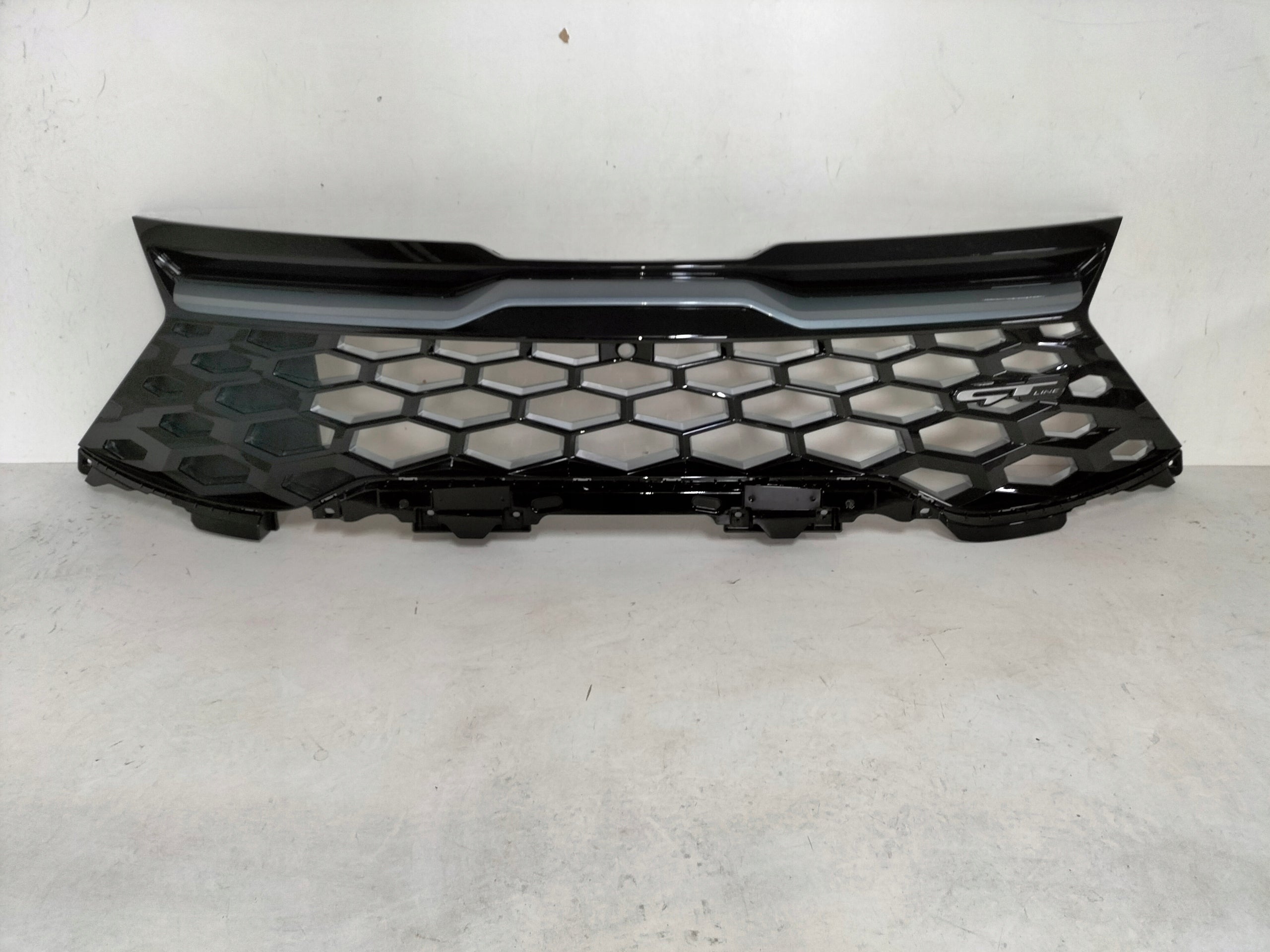 Kühlergrill Kia SPORTAGE FRONTGRILL 86351R2CB0 Kühlergitter