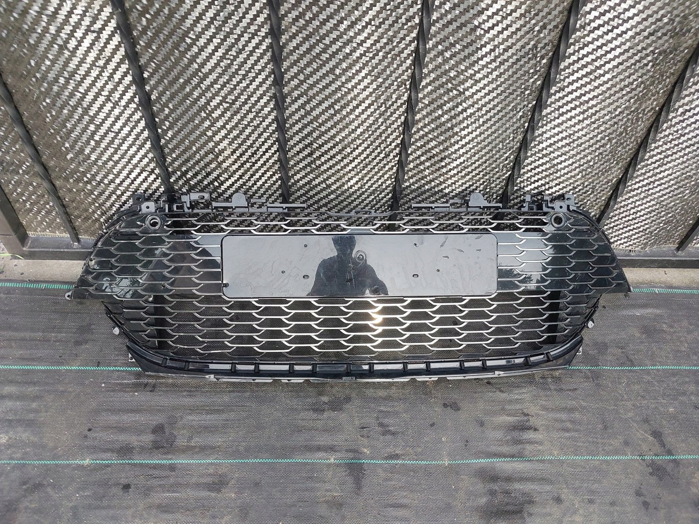 Kühlergrill Kia SPORTAGE FRONTGRILL 863533W000 Kühlergitter