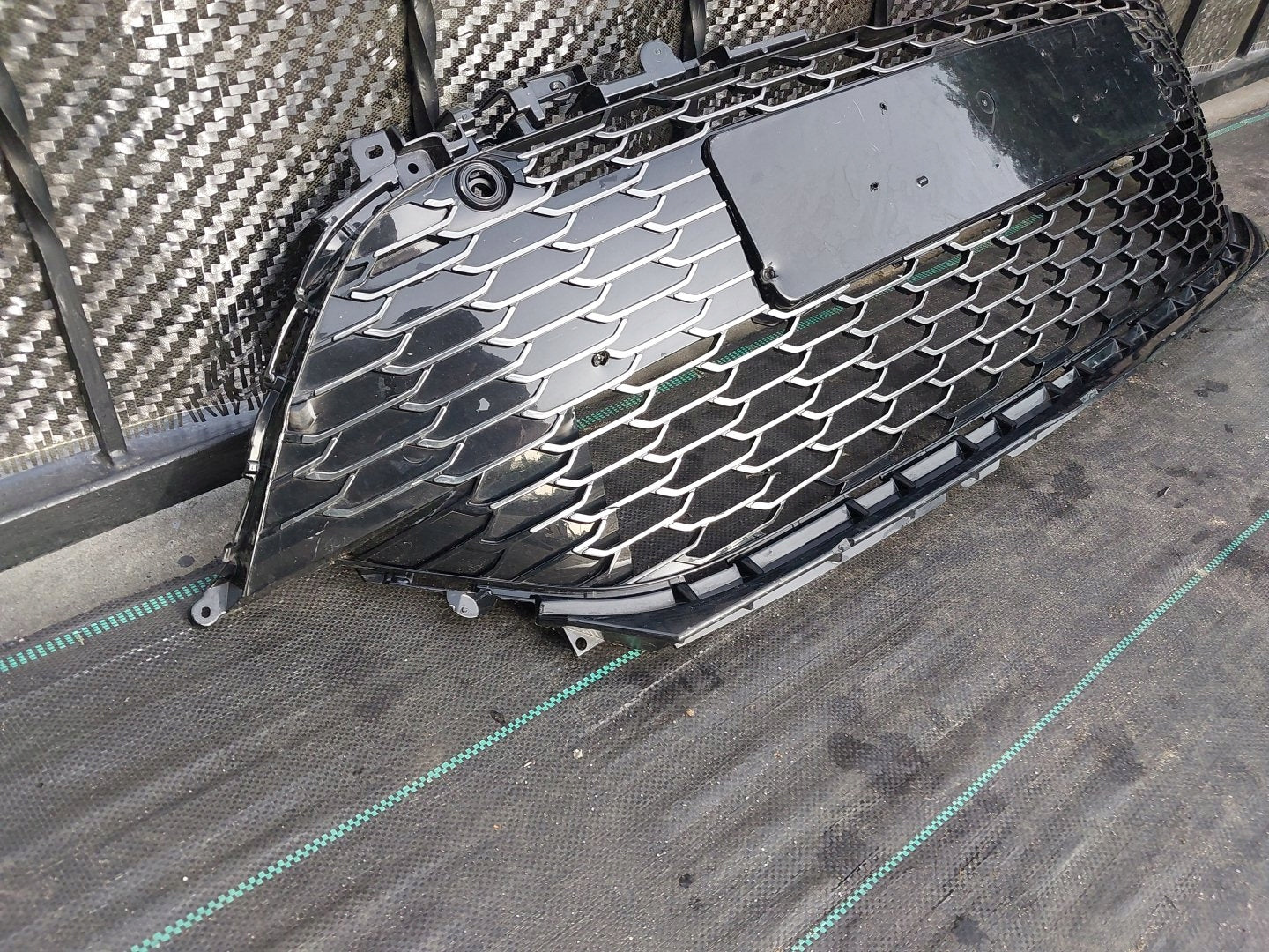 Kühlergrill Kia SPORTAGE FRONTGRILL 863533W000 Kühlergitter