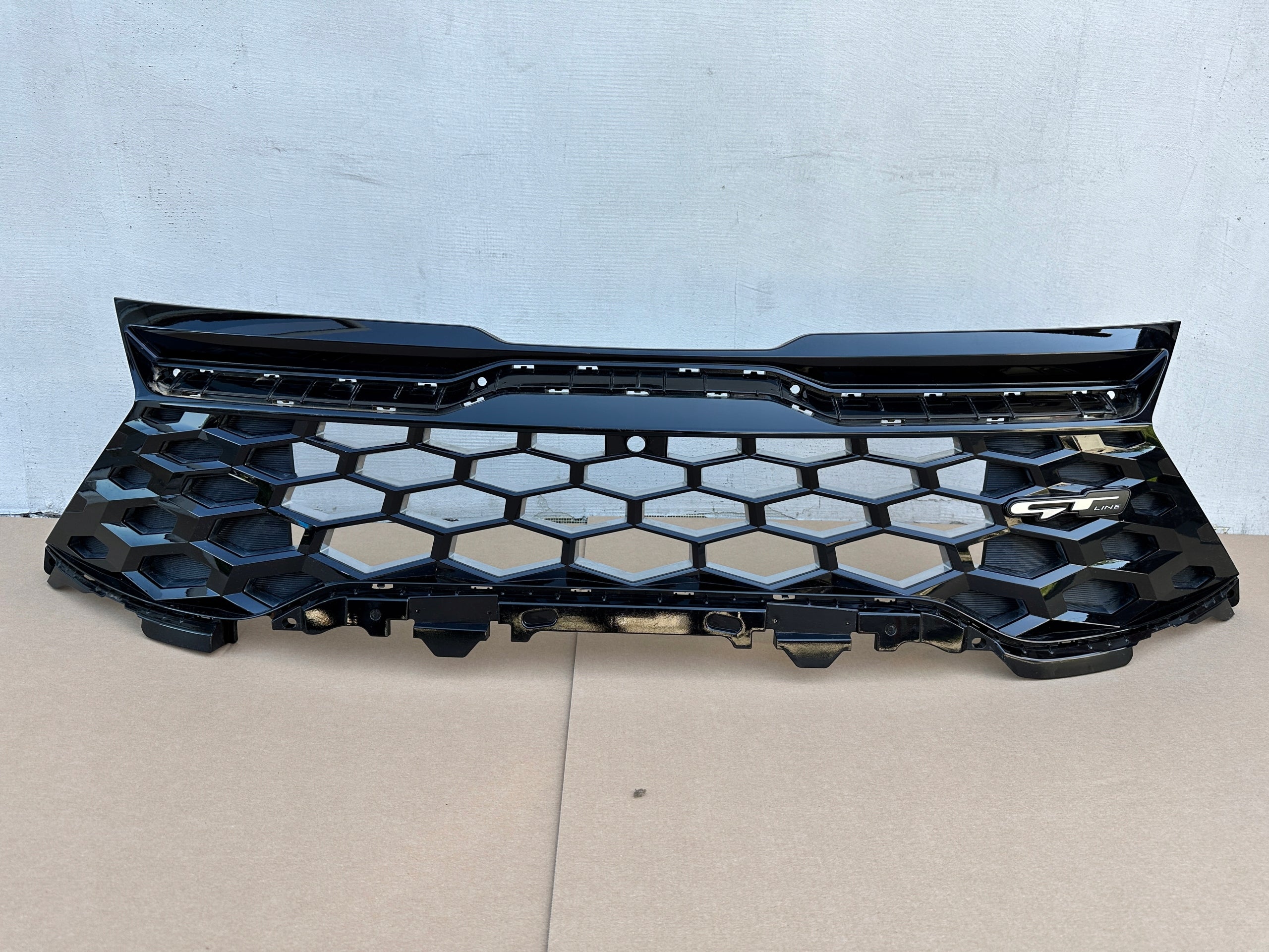 Kühlergrill Kia DE SPORTAGE FRONTGRILL 86368R2CA0 Kühlergitter