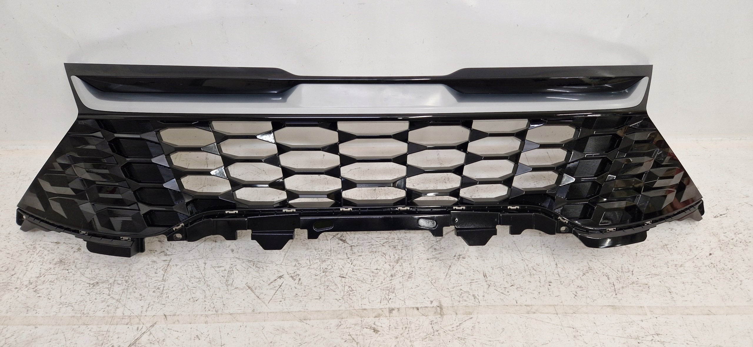 Kühlergrill Kia SPORTAGE FRONTGRILL Kühlergitter