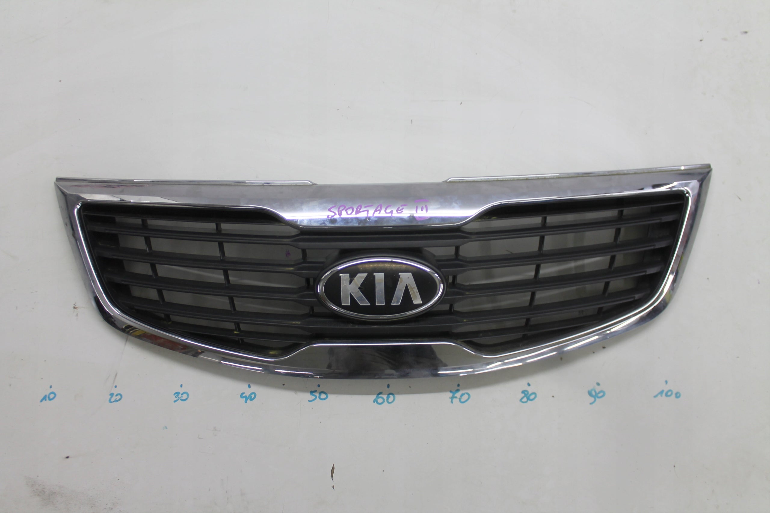  Grille Kia SPORTAGE FRONTGRILL Grille  product image