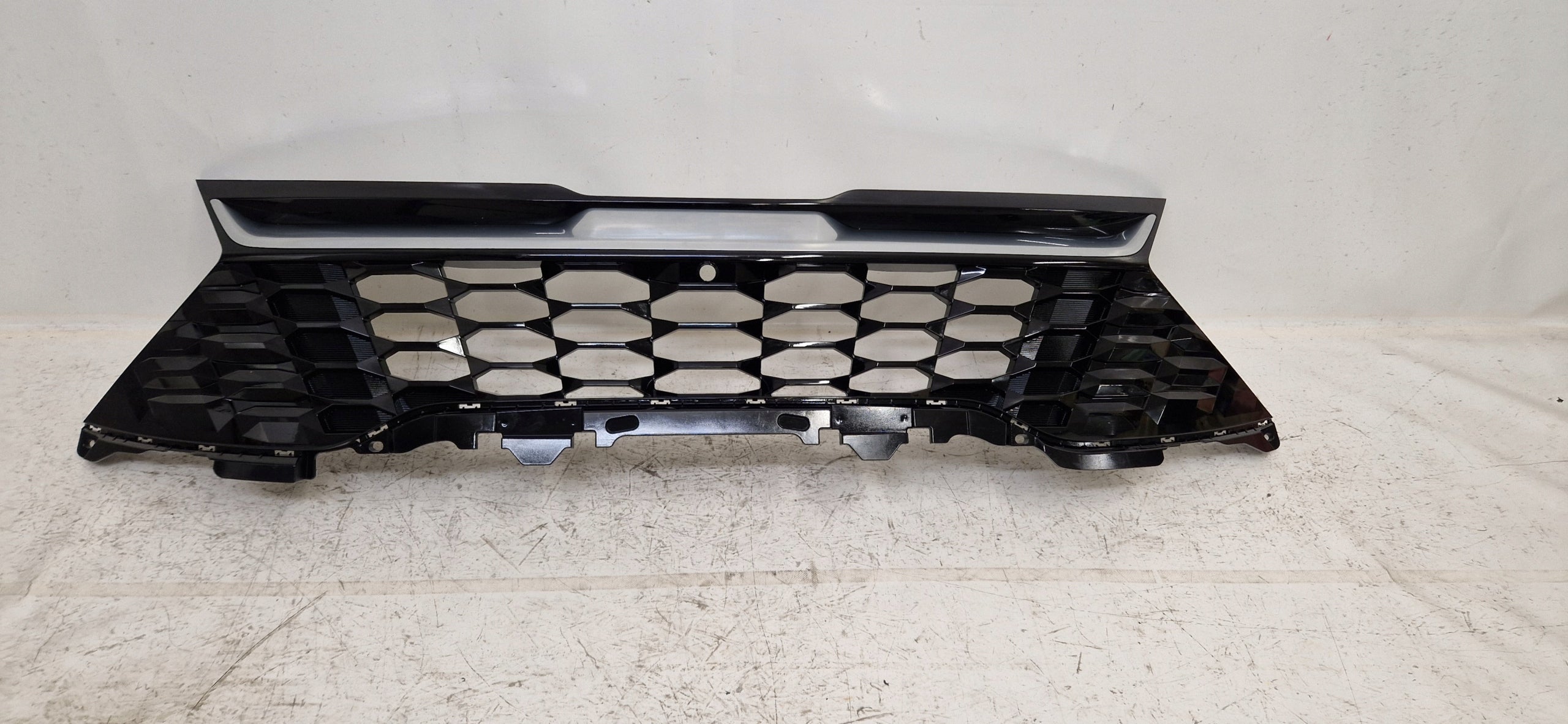 Kühlergrill Kia SPORTAGE FRONTGRILL Kühlergitter