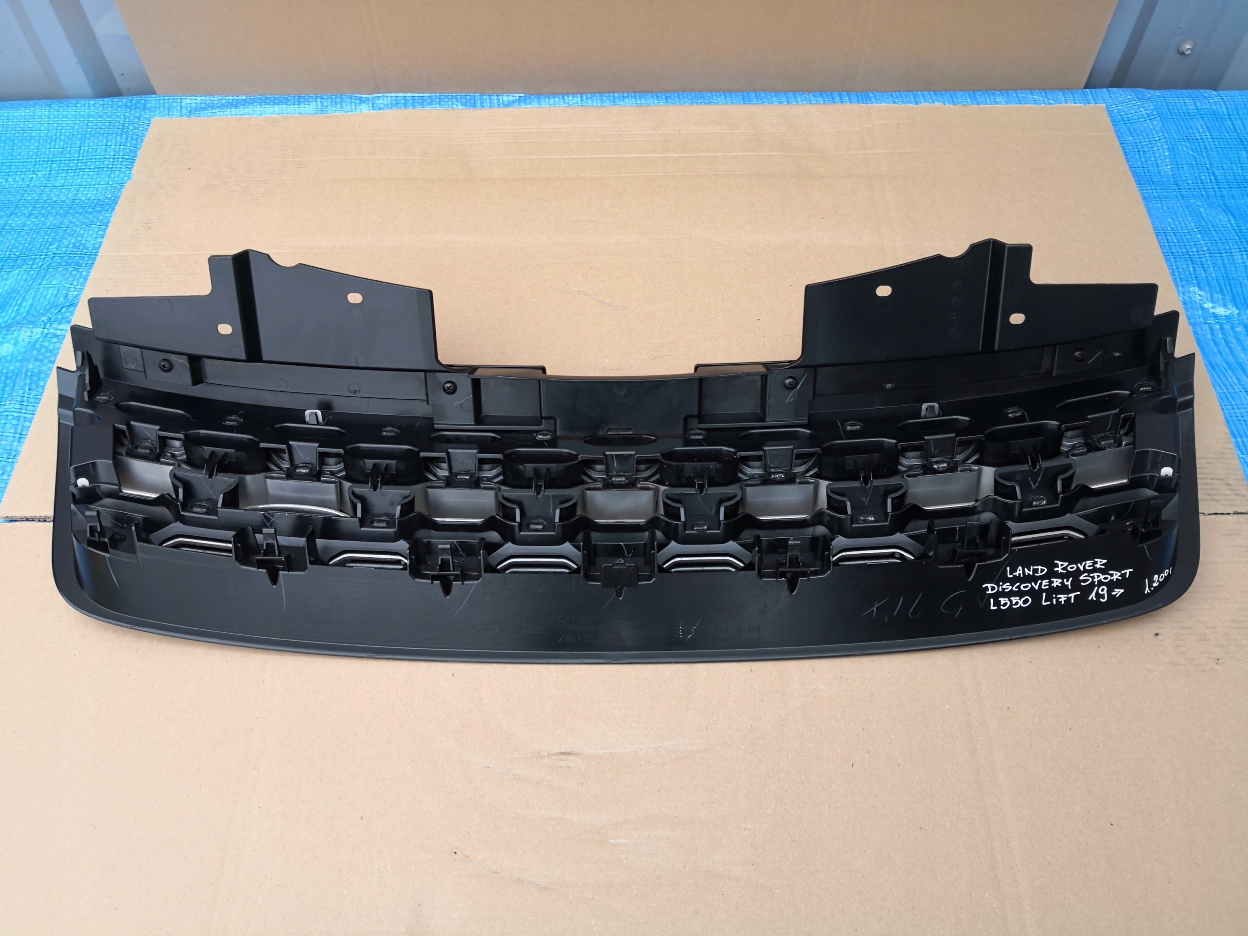 Land Rover ROVER DISCOVERY SPORT L550 FRONTGRILL LK728A100ADLK728A100ADLK72