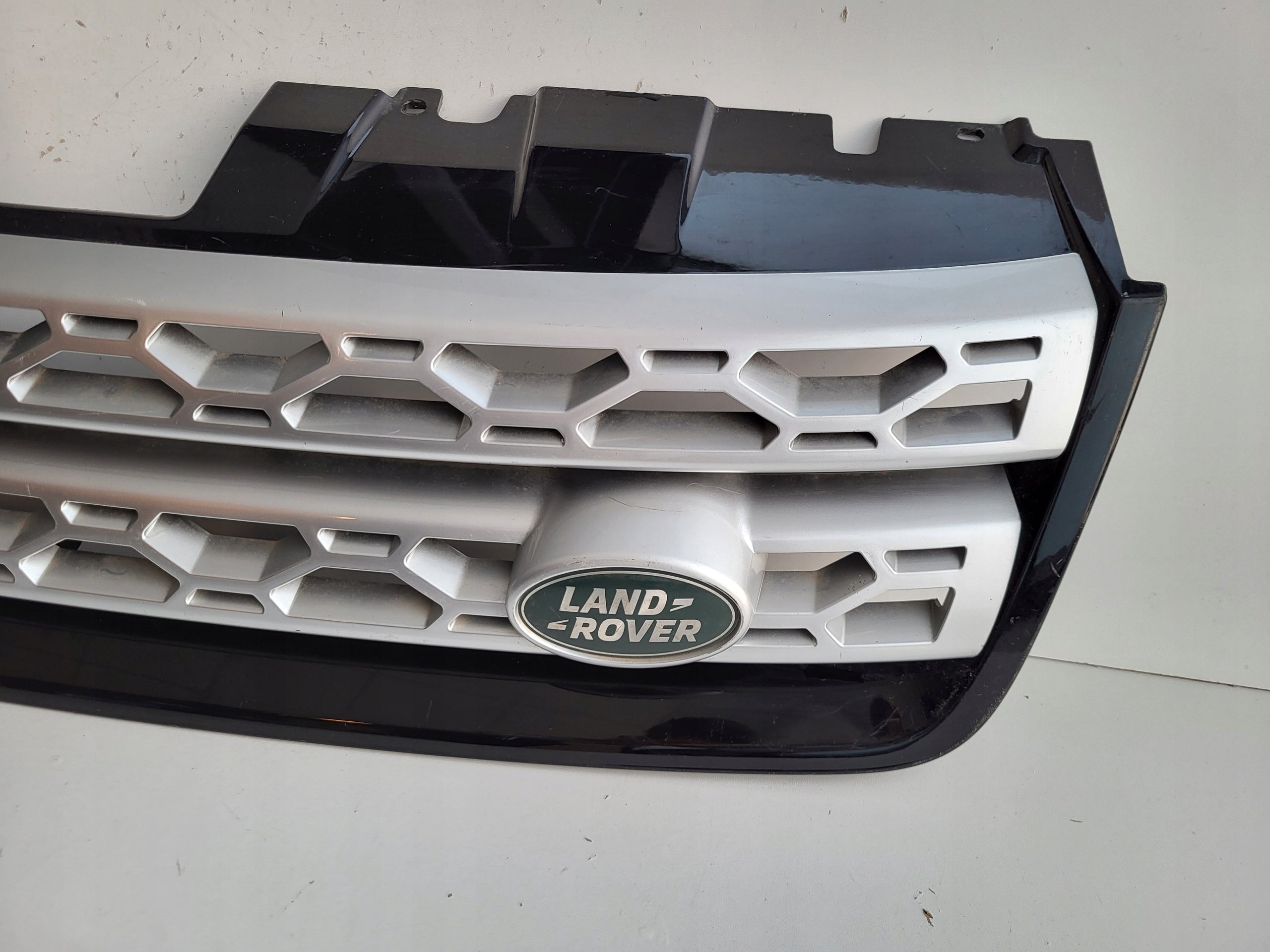 Land Rover ROVER DISCOVERY SPORT L550 FRONTGRILL kk728a100aa