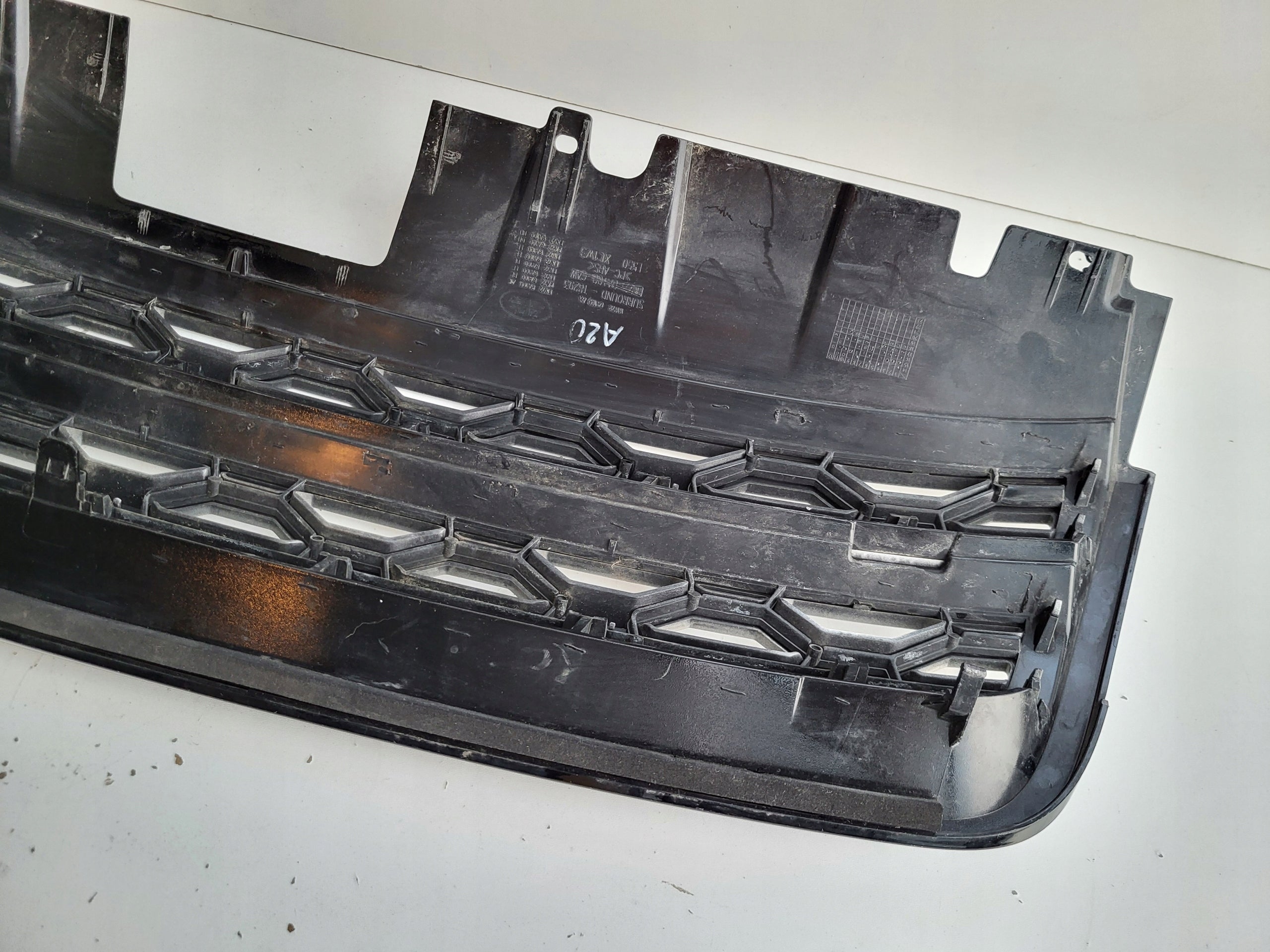 Land Rover ROVER DISCOVERY SPORT L550 FRONTGRILL kk728a100aa