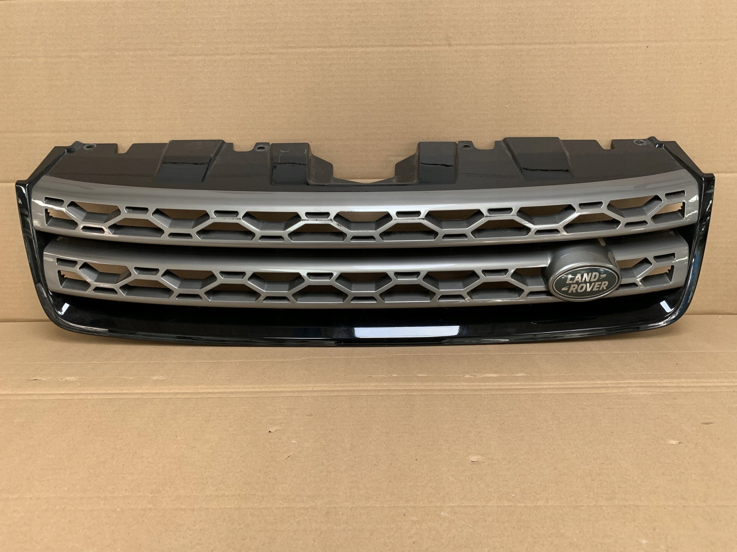 Kühlergrill Land Rover ROVER DISCOVERY SPORT FRONTGRILL Kühlergitter