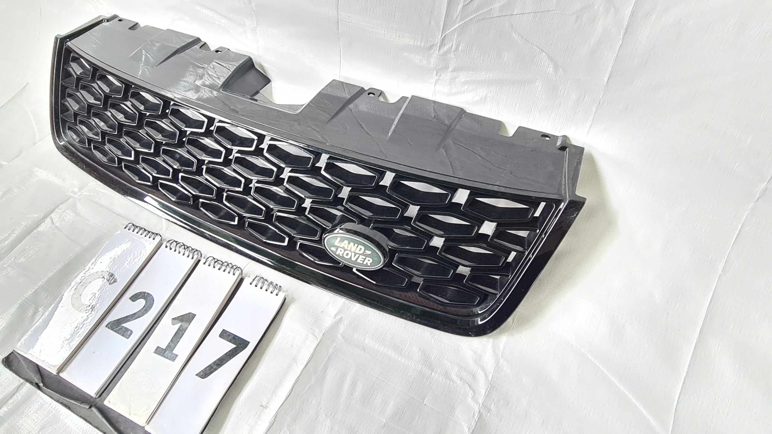 Kühlergrill Land Rover DISCOVERY V ROVER FRONTGRILL GK7M81100AAW Kühlergitter