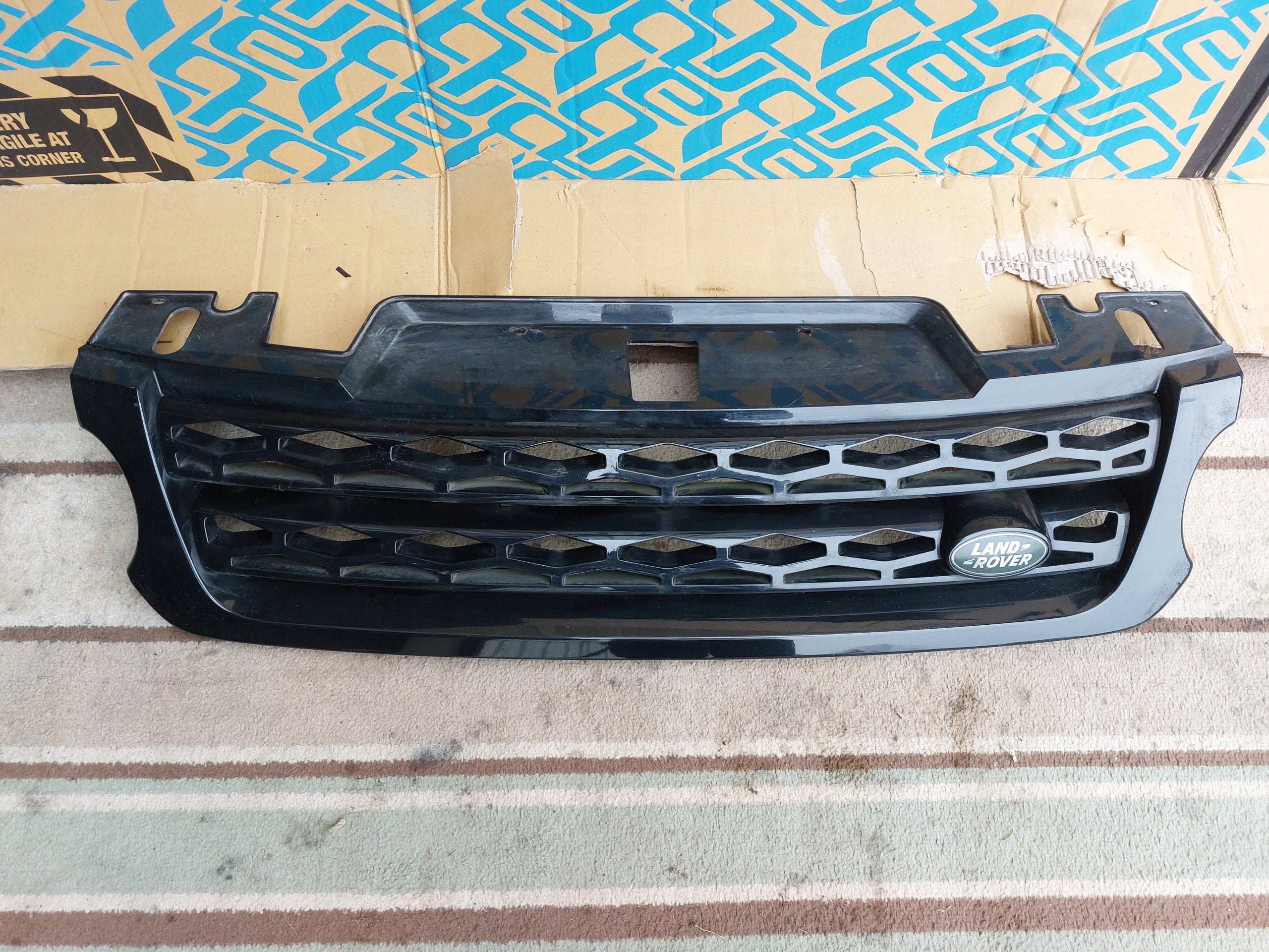  Calandre Land Rover RANGE ROVER SPORT L494 GRILLE AVANT DK628200XX Calandre  product image