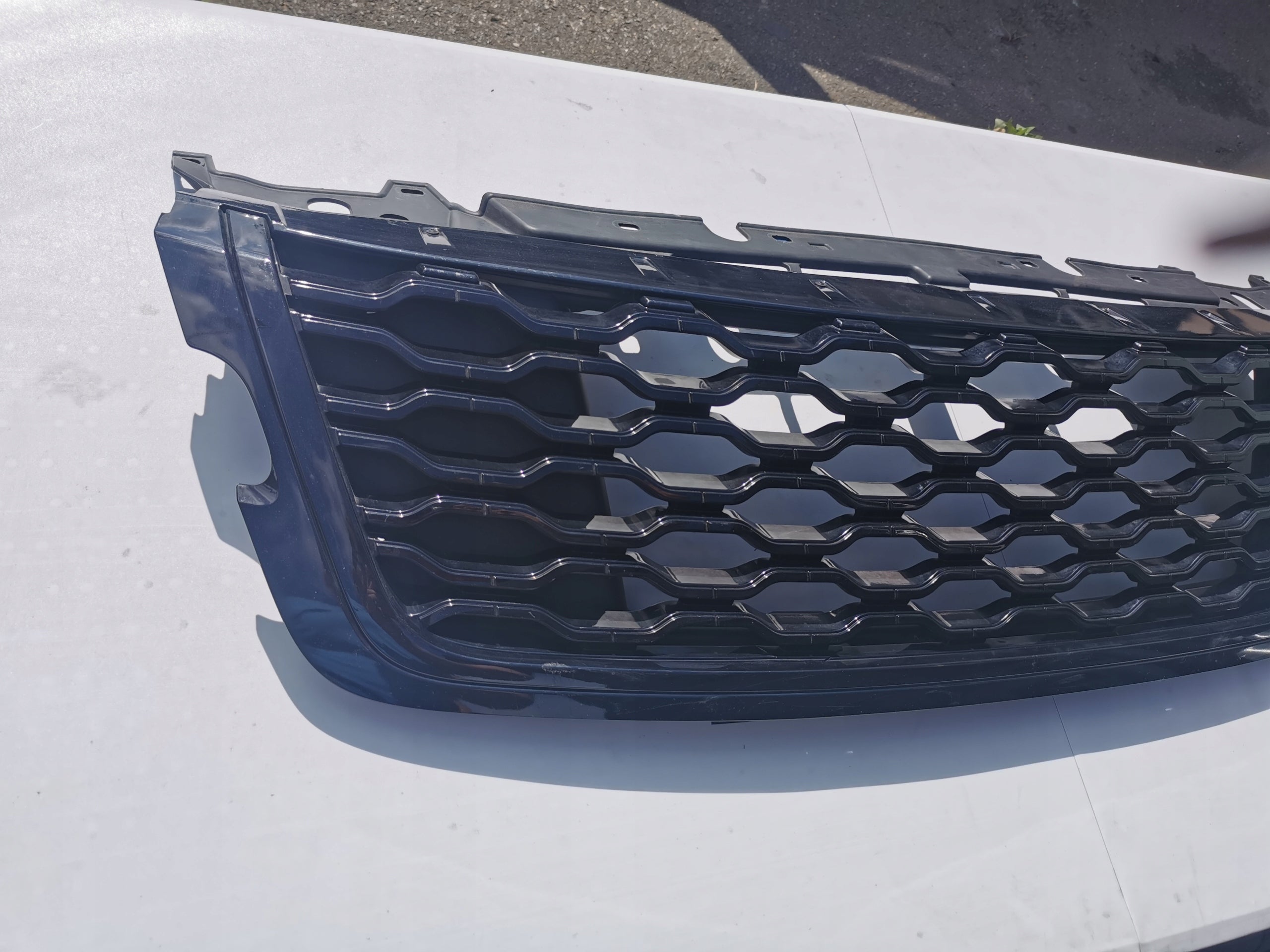 Kühlergrill Land Rover RANGE ROVER VELAR L560 FRONTGRILL J8A28C436 Kühlergitter