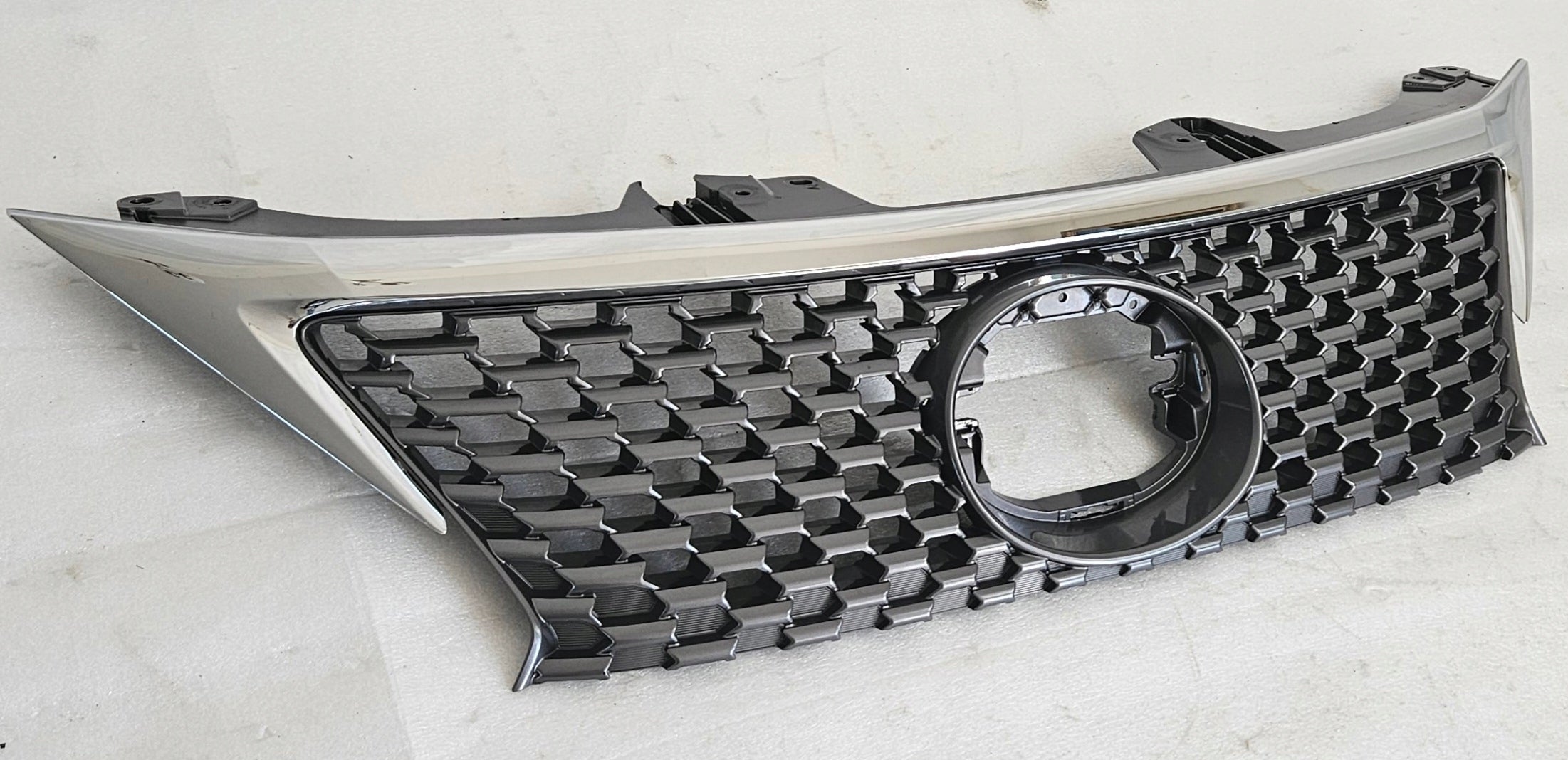 Kühlergrill Lexus CT FRONTGRILL 5311176080 Kühlergitter