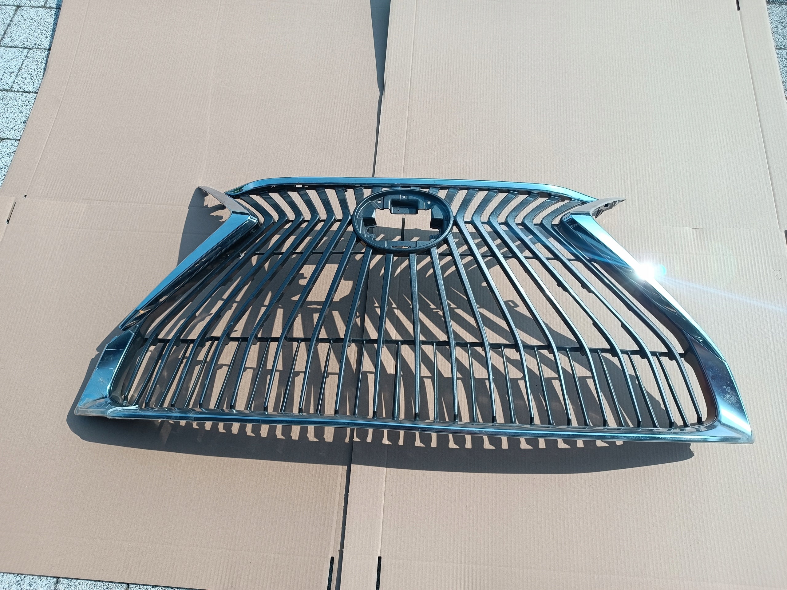 Kühlergrill Lexus RZ ES FRONTGRILL 5311133520 Kühlergitter