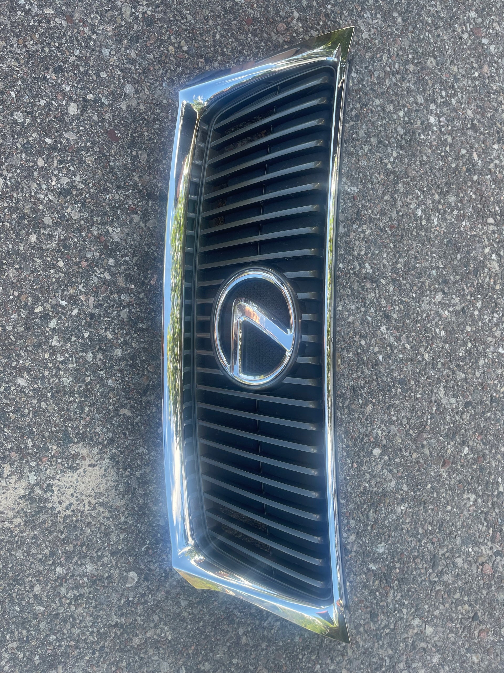 Kühlergrill Lexus IS FRONTGRILL Kühlergitter