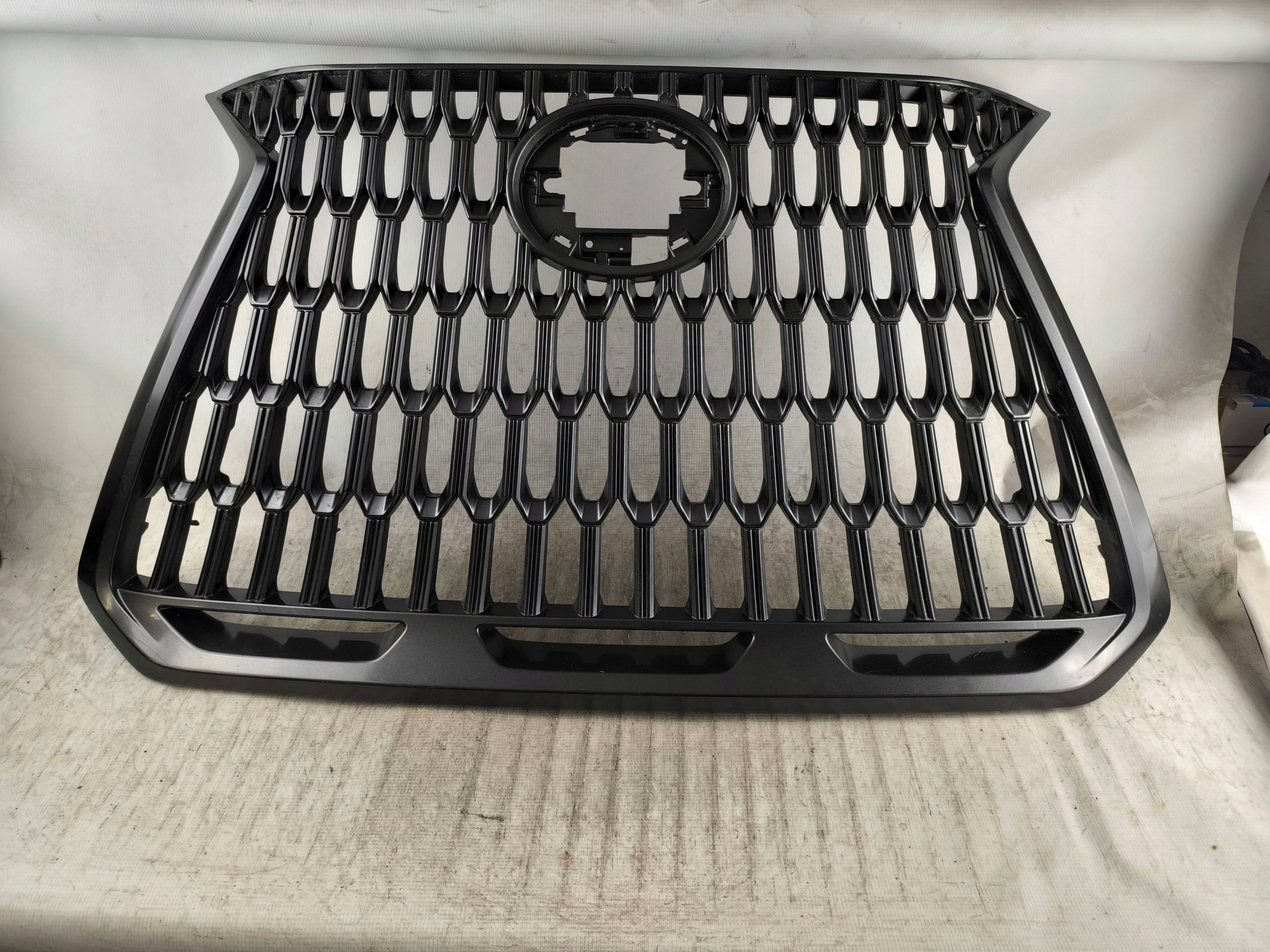 Kühlergrill Lexus NX RZ FRONTGRILL 5311178181 Kühlergitter