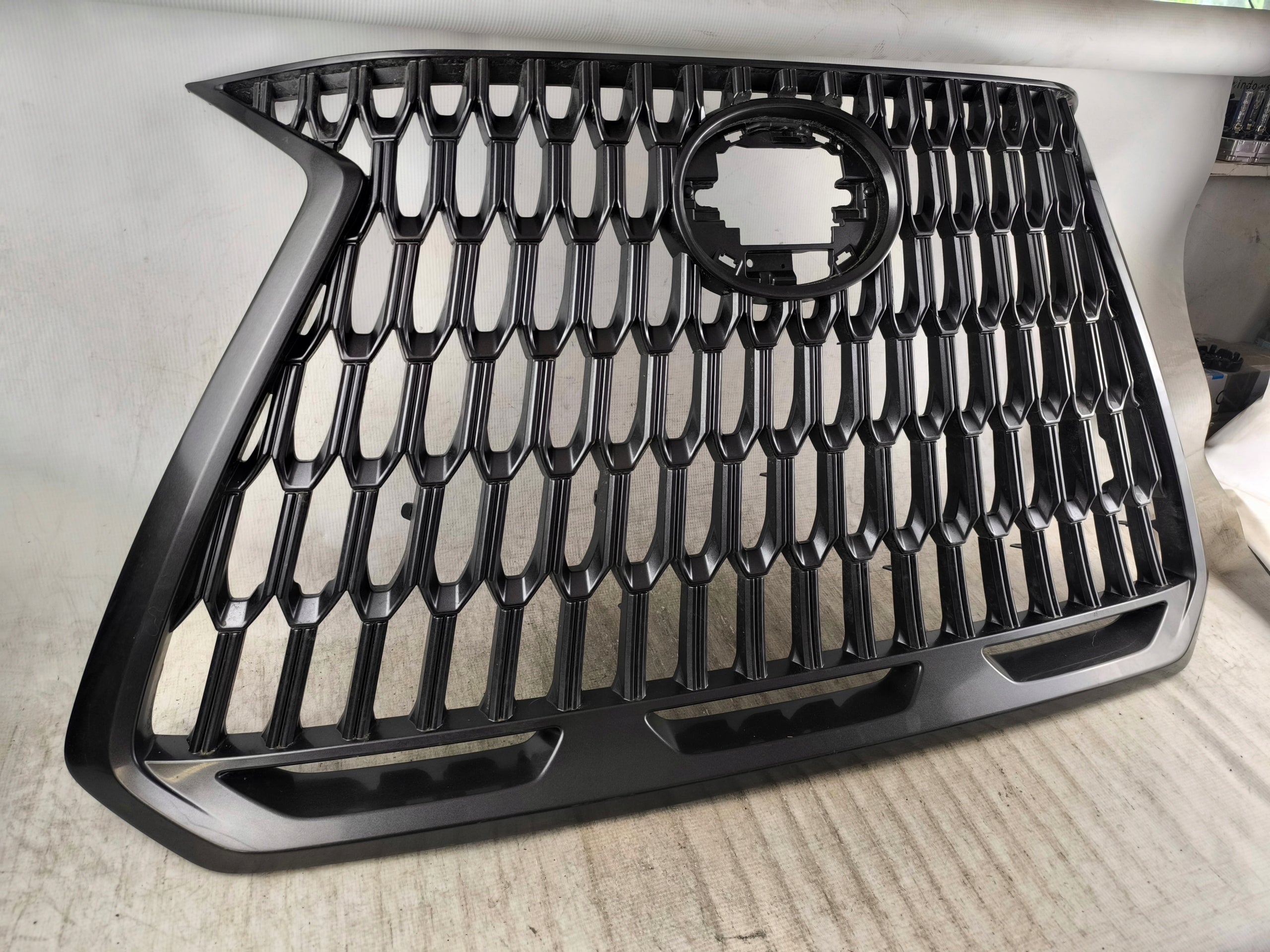 Kühlergrill Lexus NX RZ FRONTGRILL 5311178181 Kühlergitter