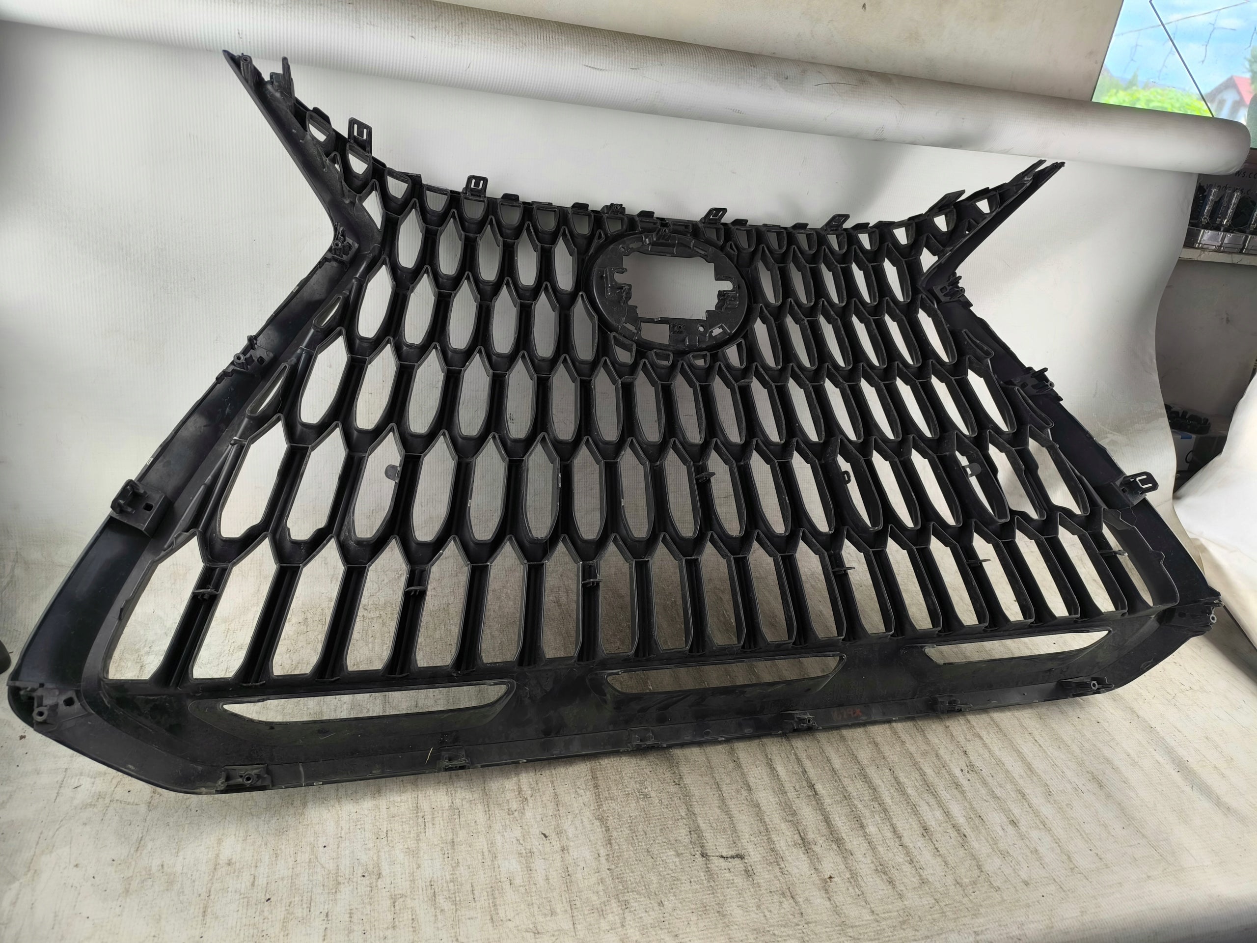 Kühlergrill Lexus NX RZ FRONTGRILL 5311178181 Kühlergitter