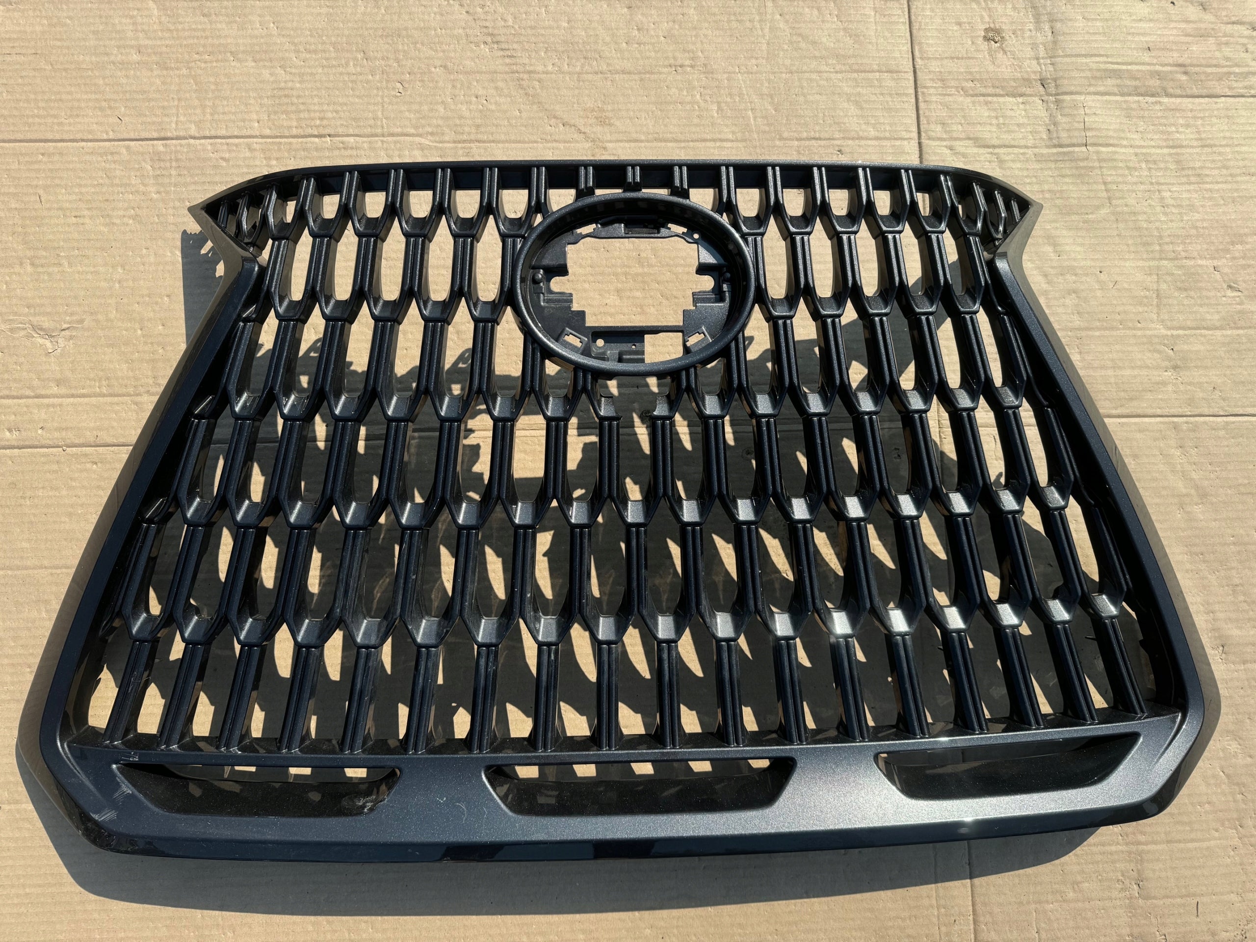 Kühlergrill Lexus NX FRONTGRILL 5311178250 Kühlergitter