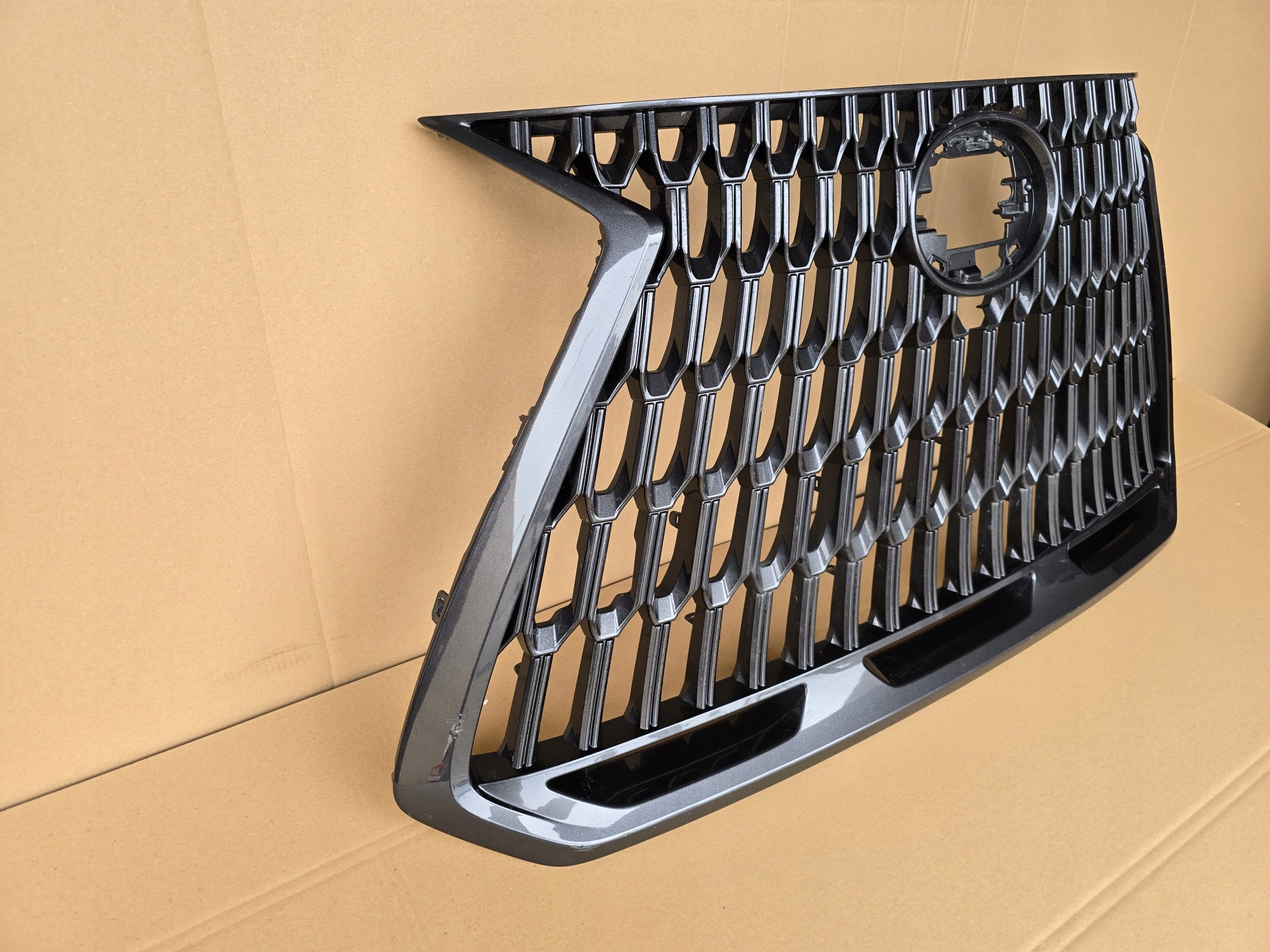 Kühlergrill Lexus NX FRONTGRILL 5311178180 Kühlergitter