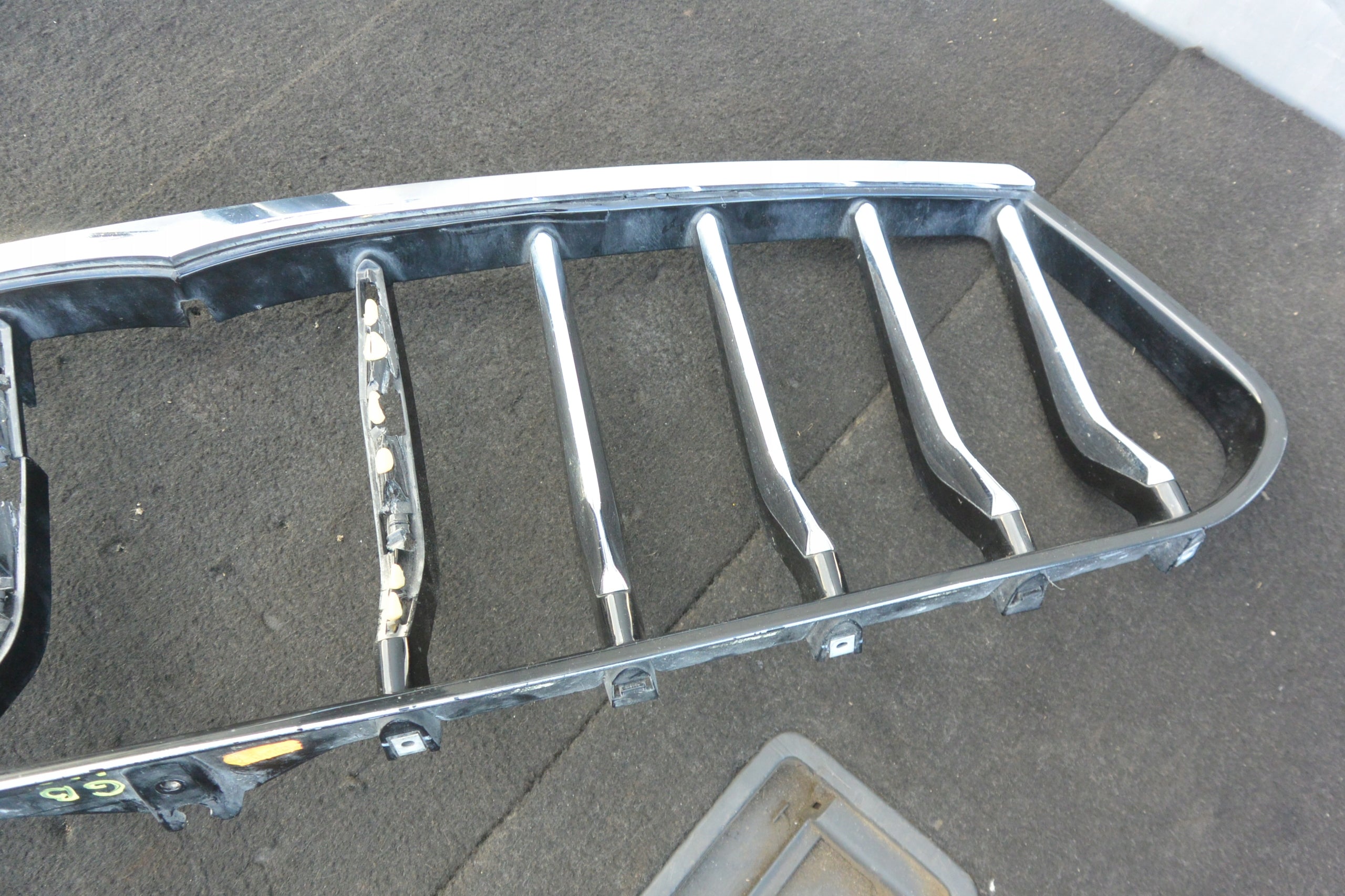 Kühlergrill Maserati GHIBLI 1 5 I GHIBLI 2 FRONTGRILL 670097576 Kühlergitter