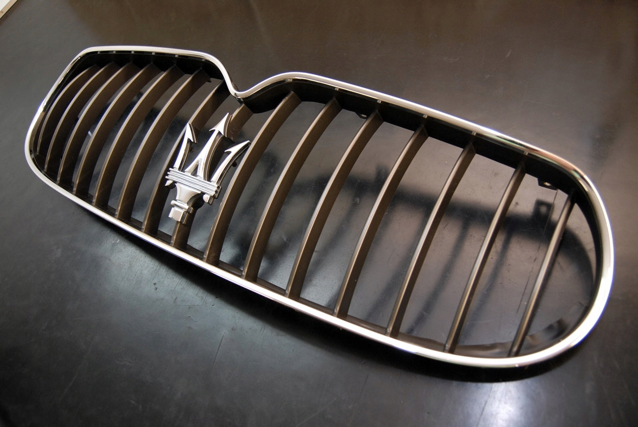 Kühlergrill Maserati QUATTROPORTE 3 2 1 FRONTGRILL Kühlergitter