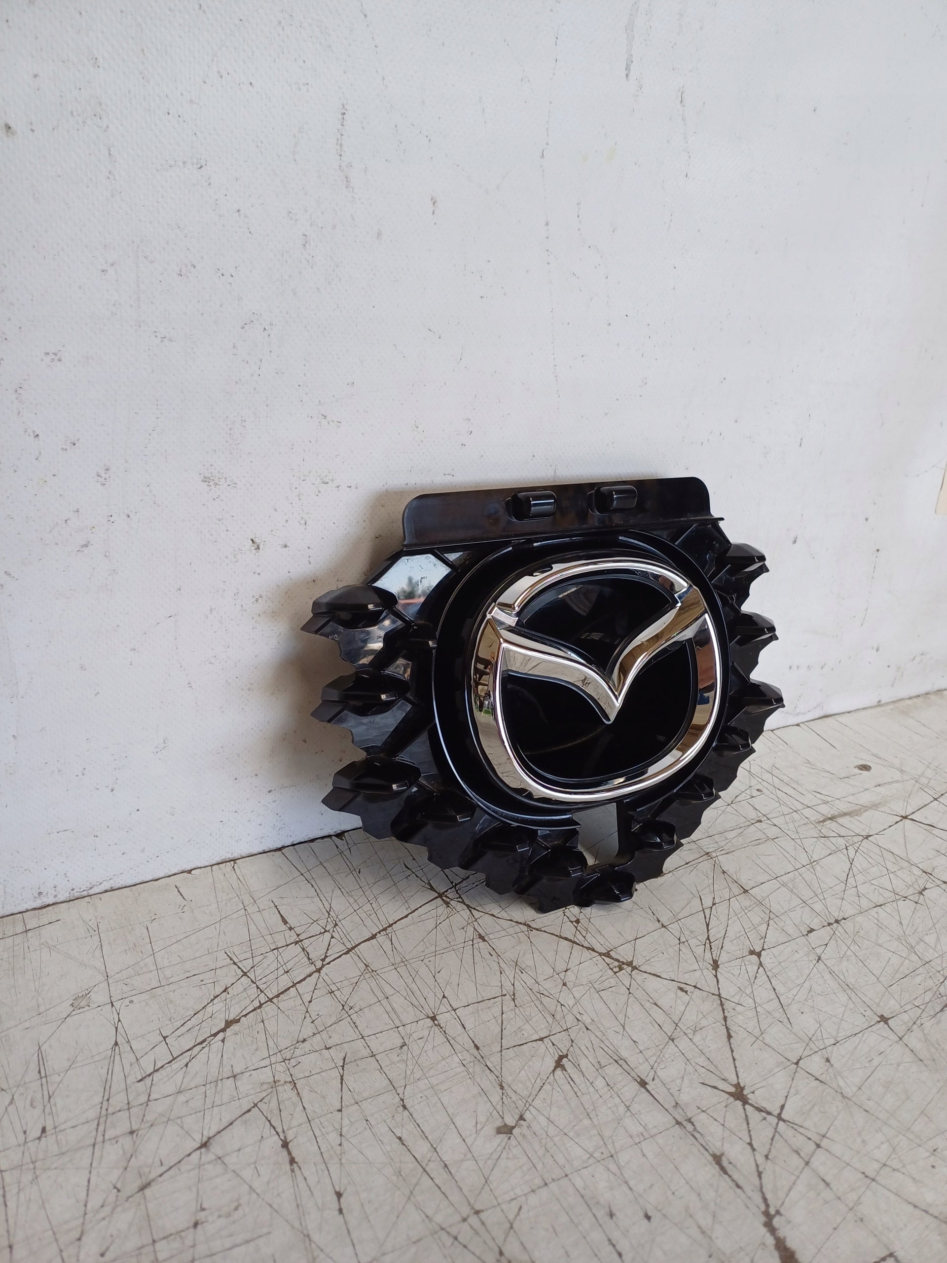 Kühlergrill Mazda 2 BL FRONTGRILL AZDA219EM Kühlergitter