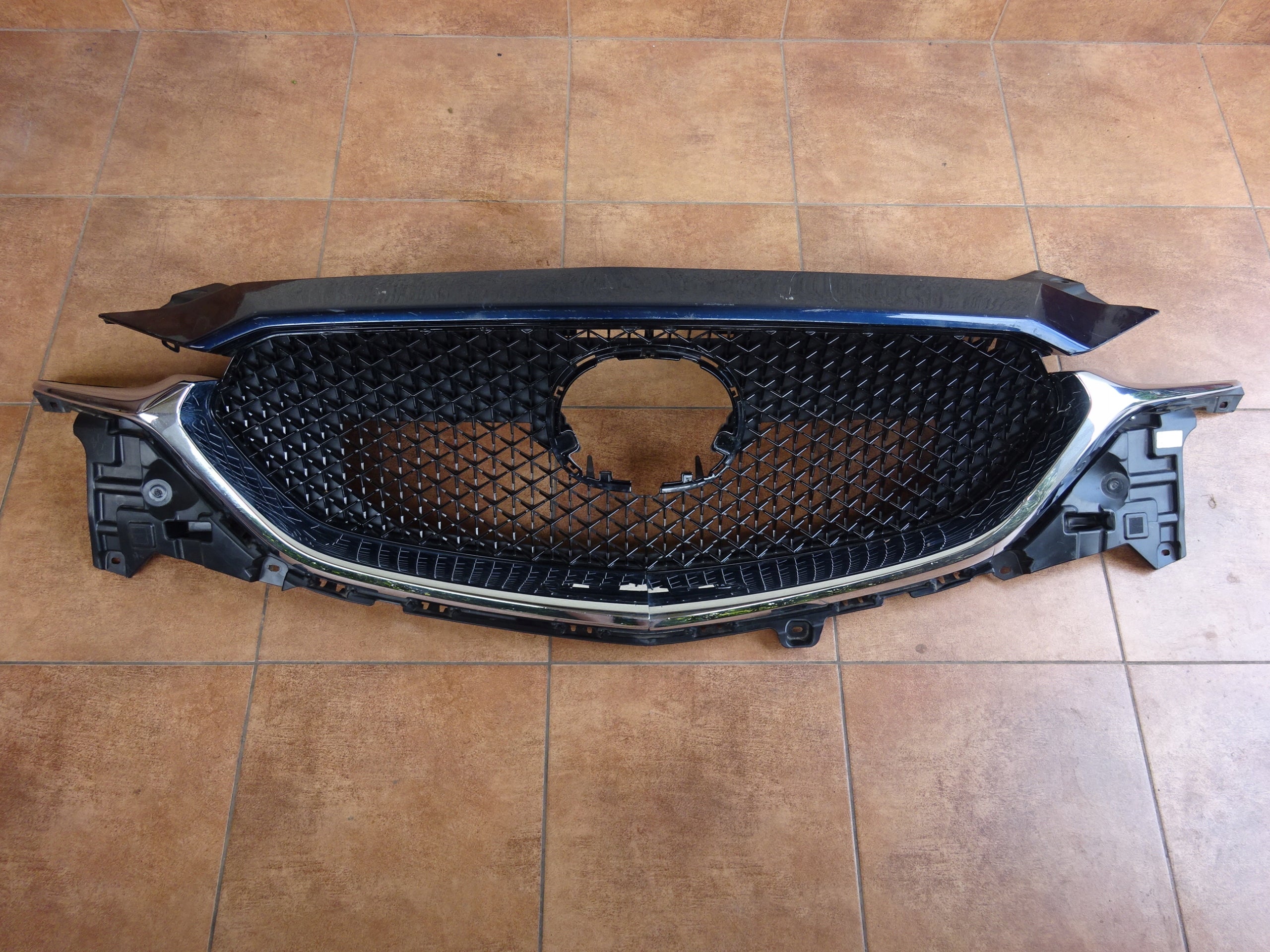 Kühlergrill Mazda 2 FRONTGRILL DACX52017 Kühlergitter