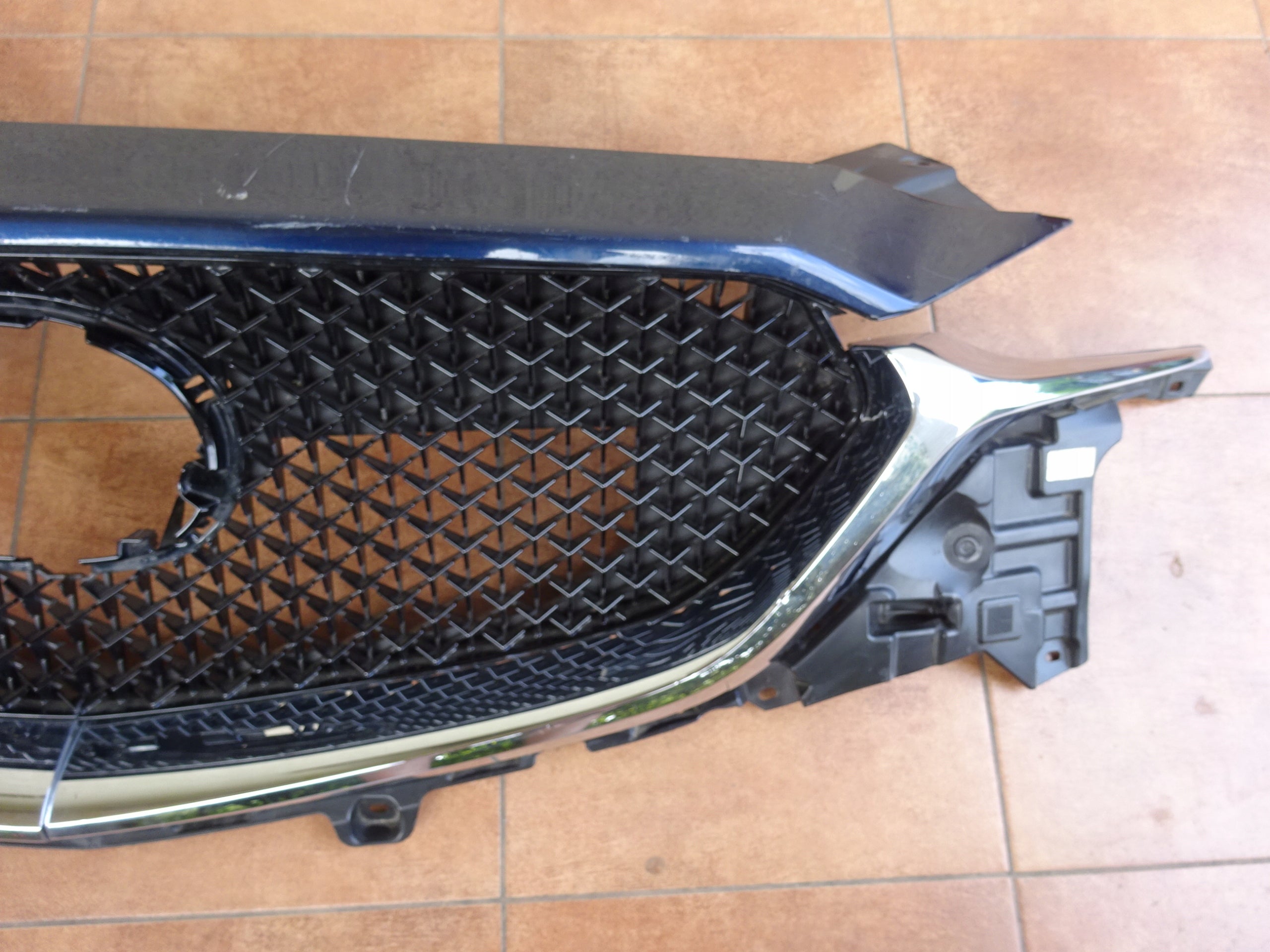 Kühlergrill Mazda 2 FRONTGRILL DACX52017 Kühlergitter