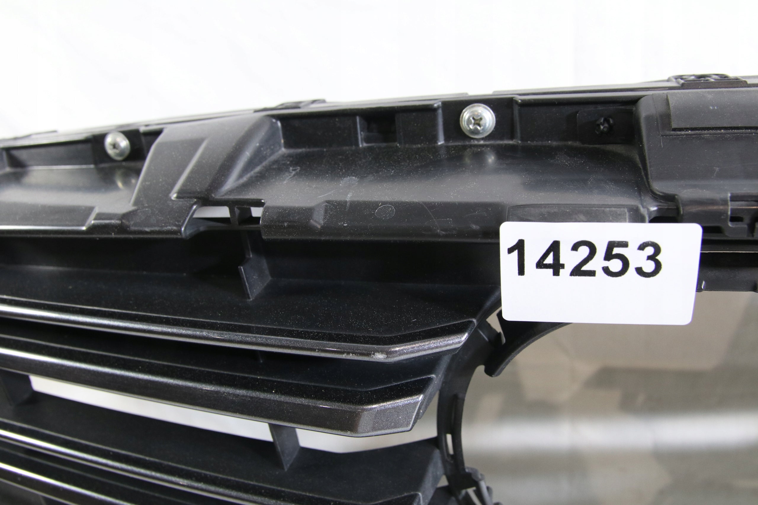 Kühlergrill Mazda 2 FRONTGRILL uz14253MH Kühlergitter