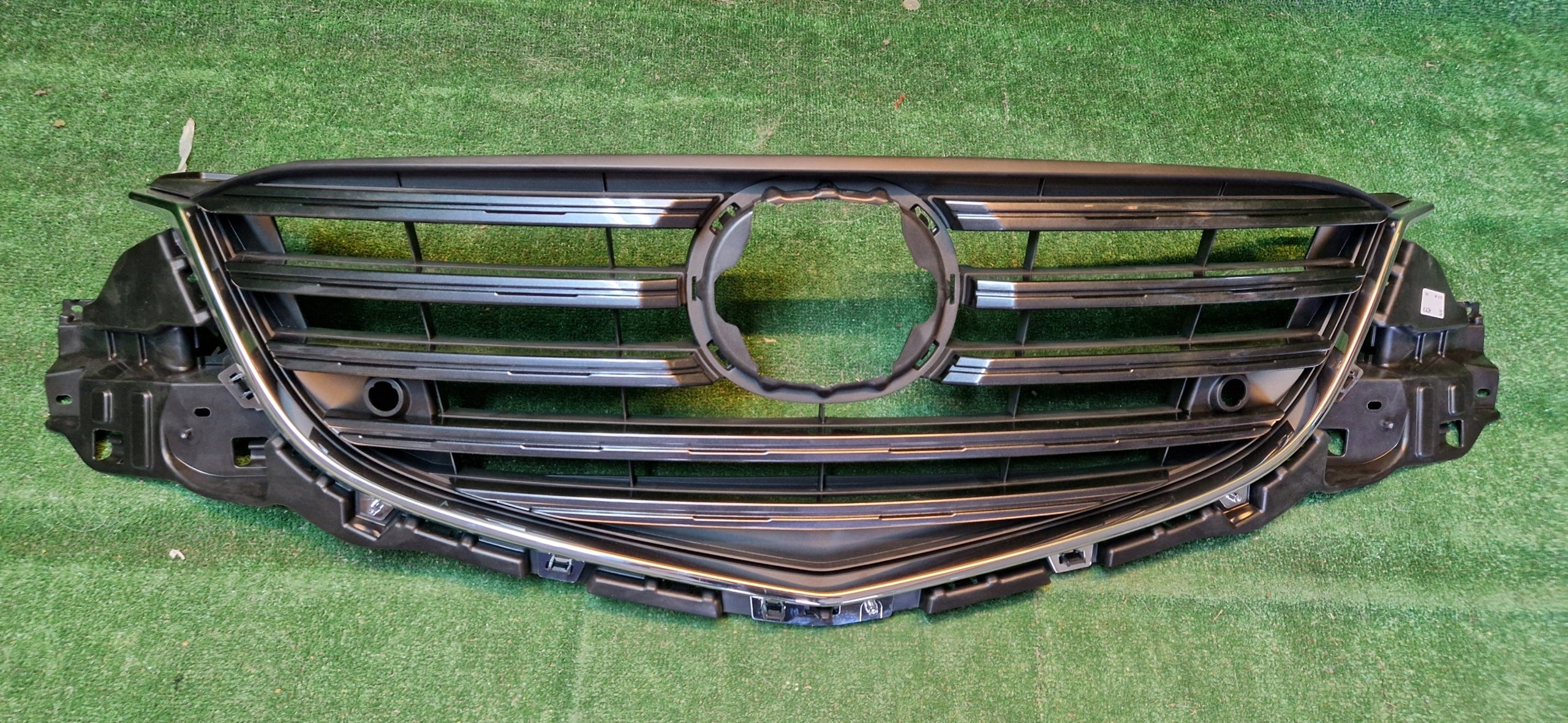 Kühlergrill Mazda 6 2 FRONTGRILL IFT201420 Kühlergitter