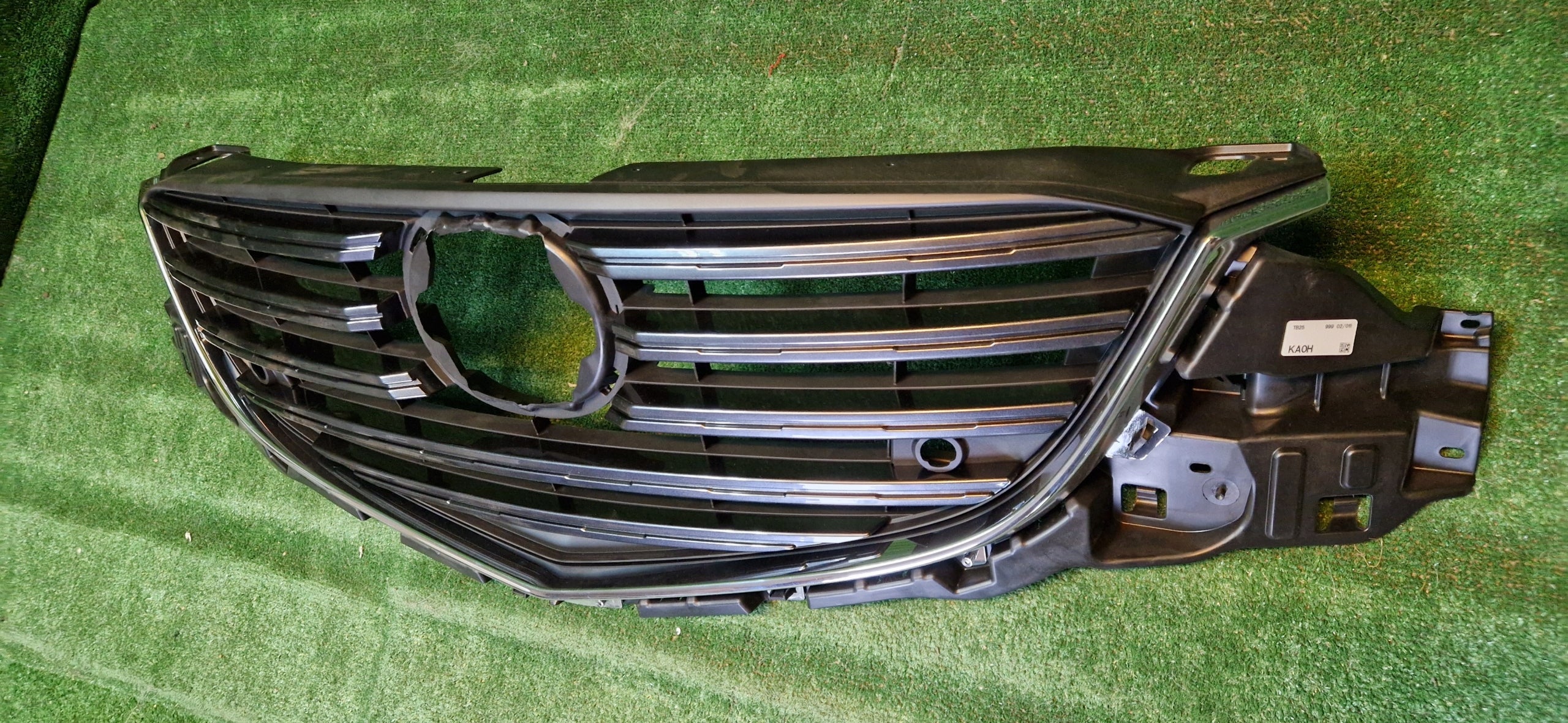 Kühlergrill Mazda 6 2 FRONTGRILL IFT201420 Kühlergitter