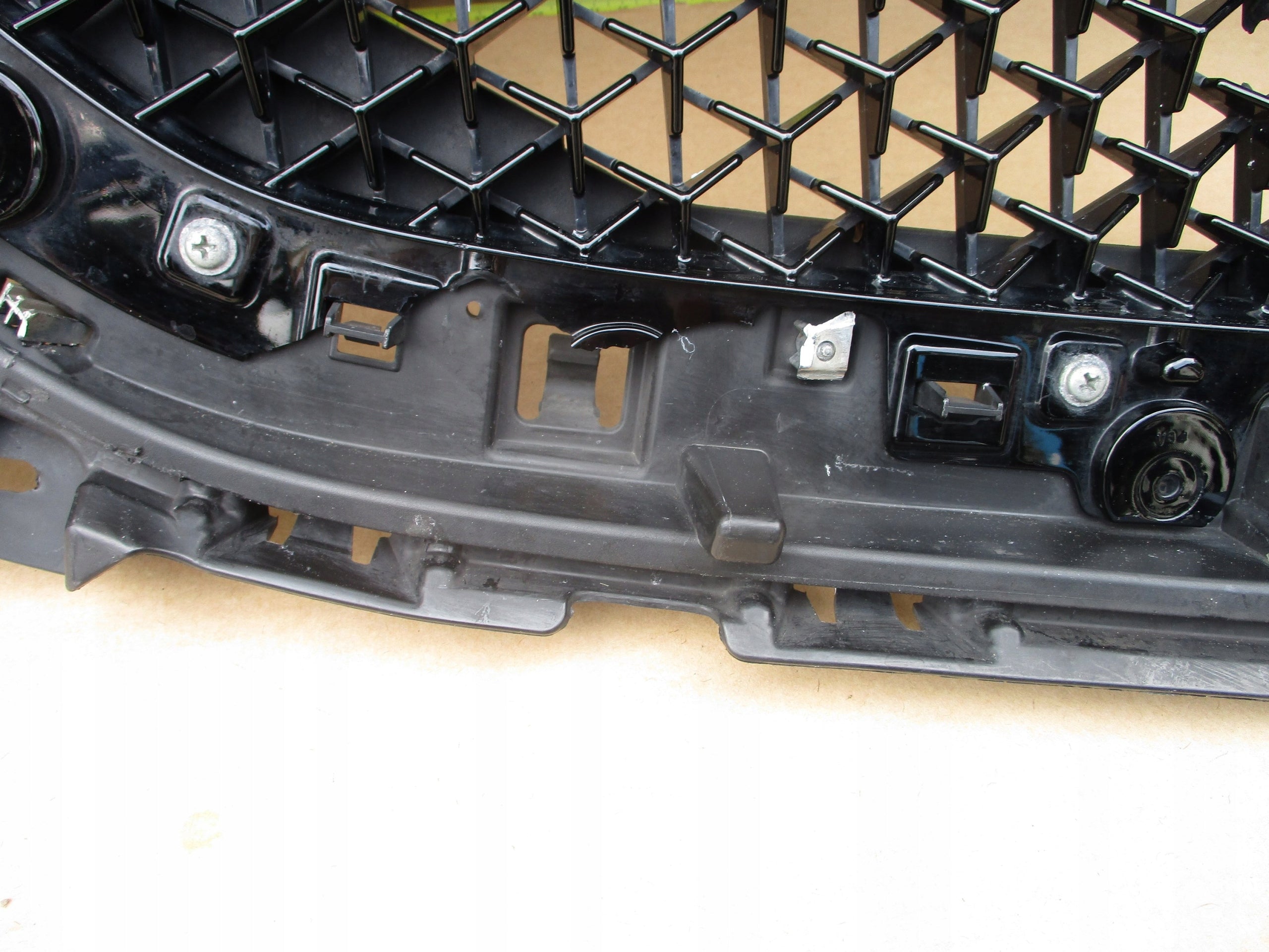 Kühlergrill Mazda II 2 FRONTGRILL DACX5II17 Kühlergitter