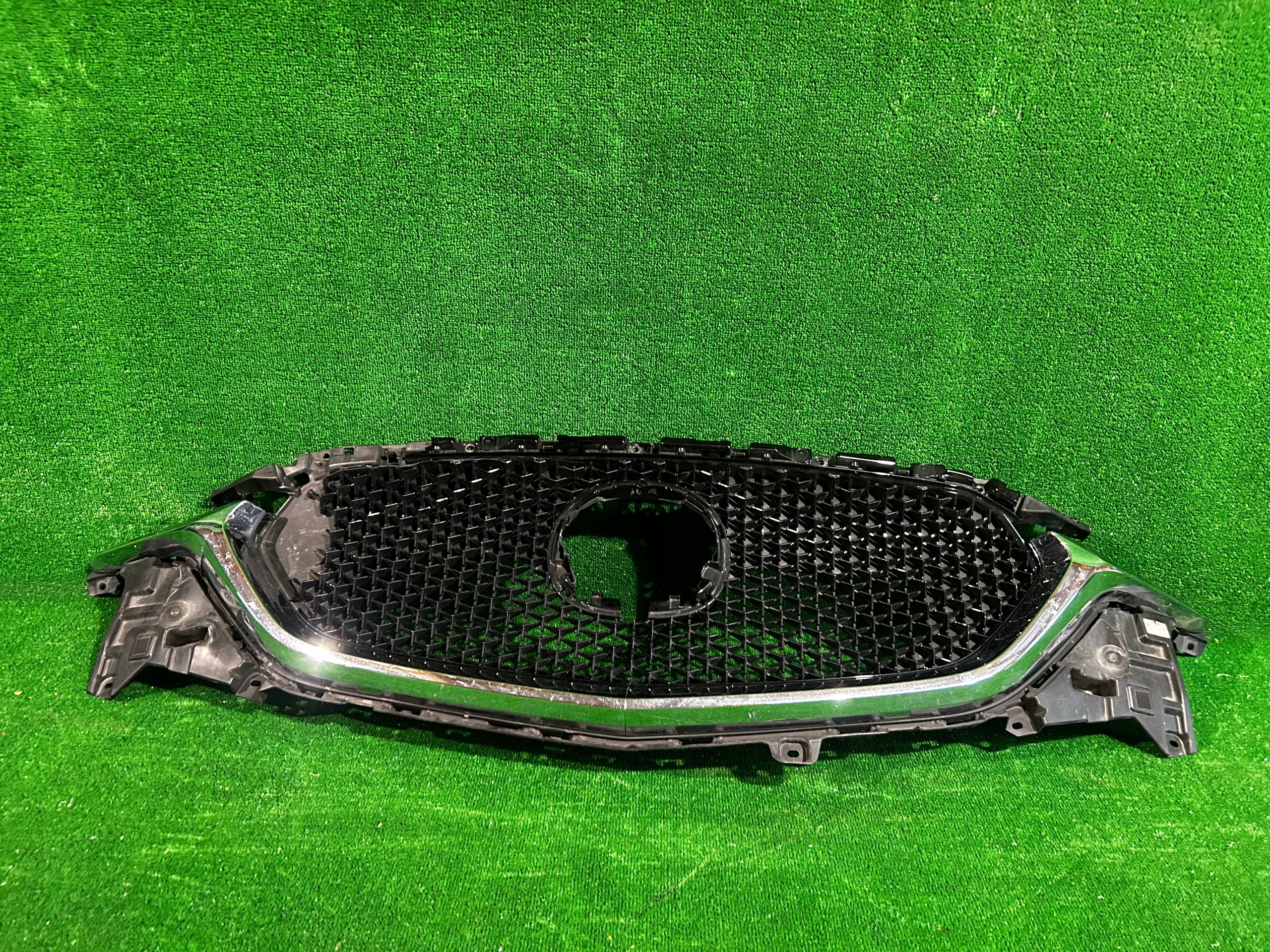 Kühlergrill Mazda II 2 FRONTGRILL okKB8B507 Kühlergitter