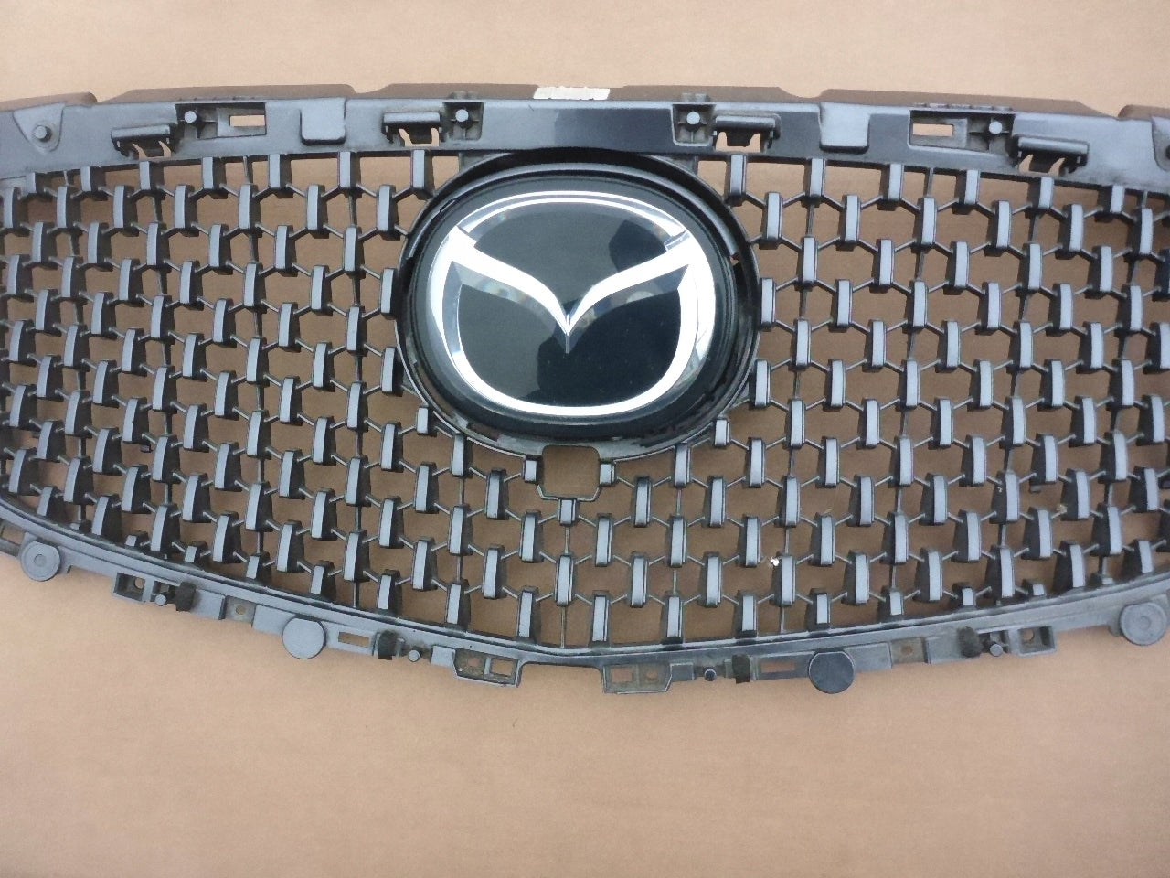 Kühlergrill Mazda 6 FRONTGRILL AZDA6GL18 Kühlergitter