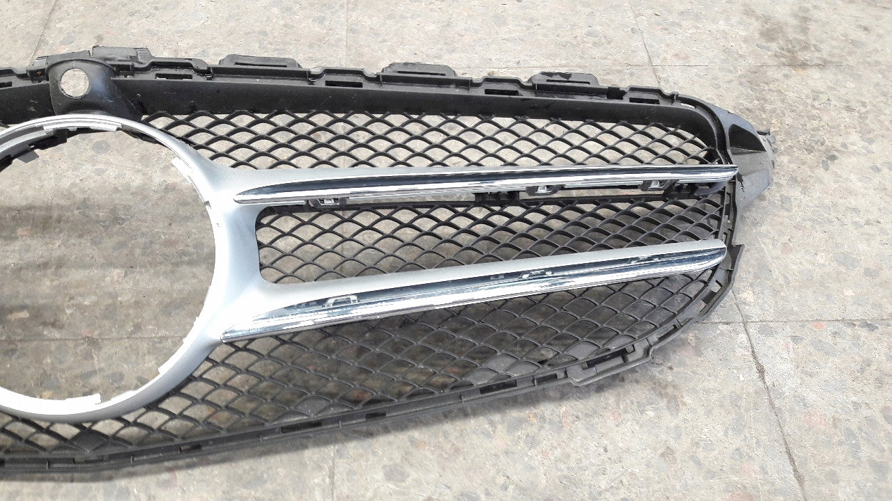 Kühlergrill Mercedes A205 FRONTGRILL A2058800283 Kühlergitter