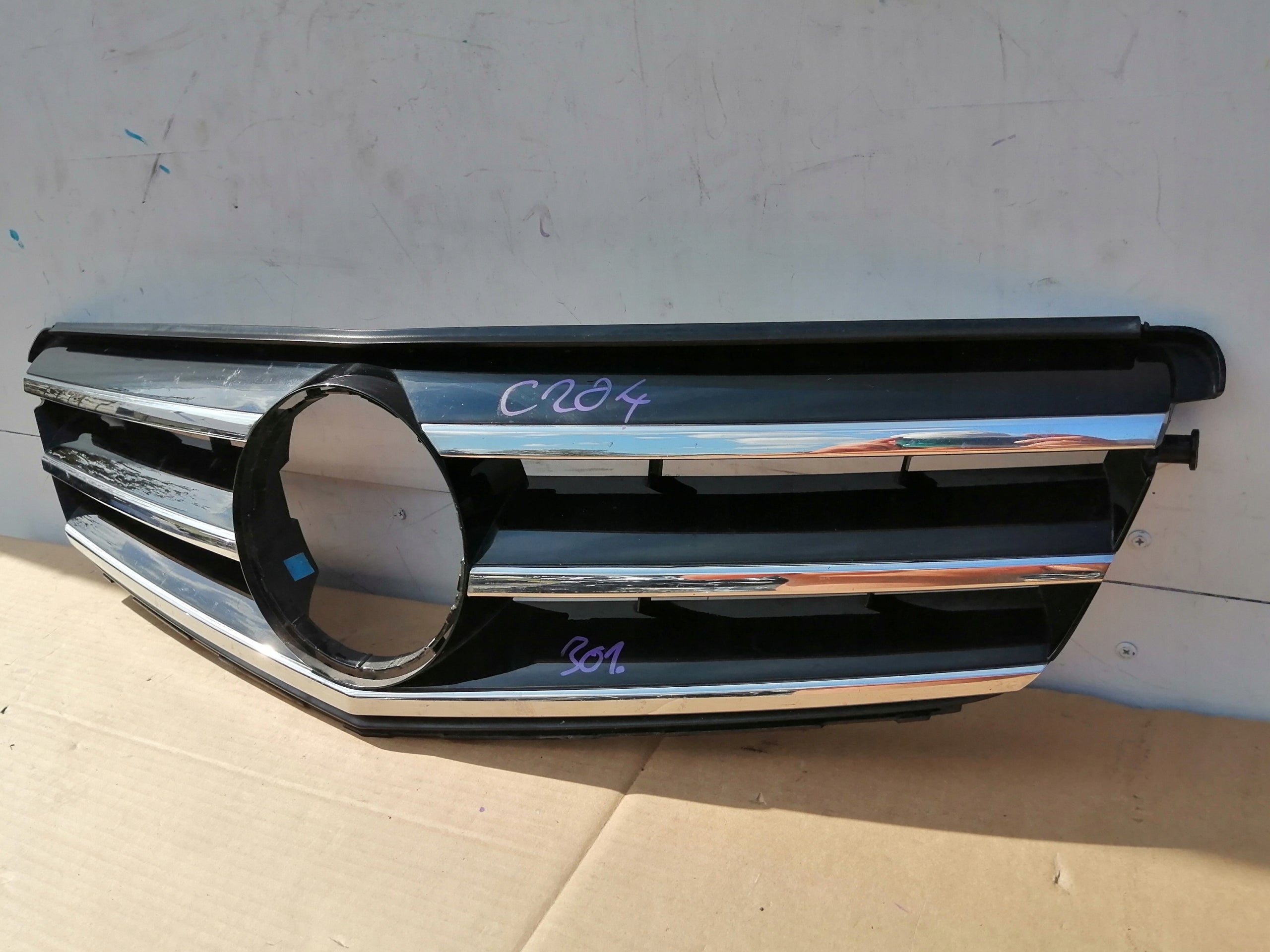 Kühlergrill Mercedes W204 FRONTGRILL A2048801923 Kühlergitter