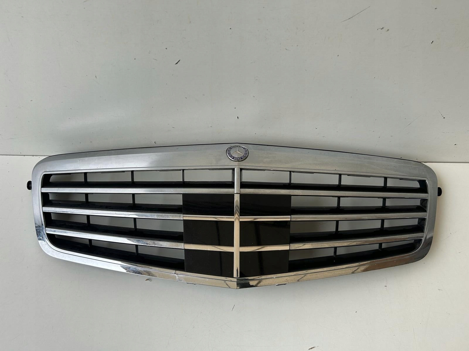  Kühlergrill Mercedes E 212 FRONTGRILL A2128870011 Kühlergitter product image