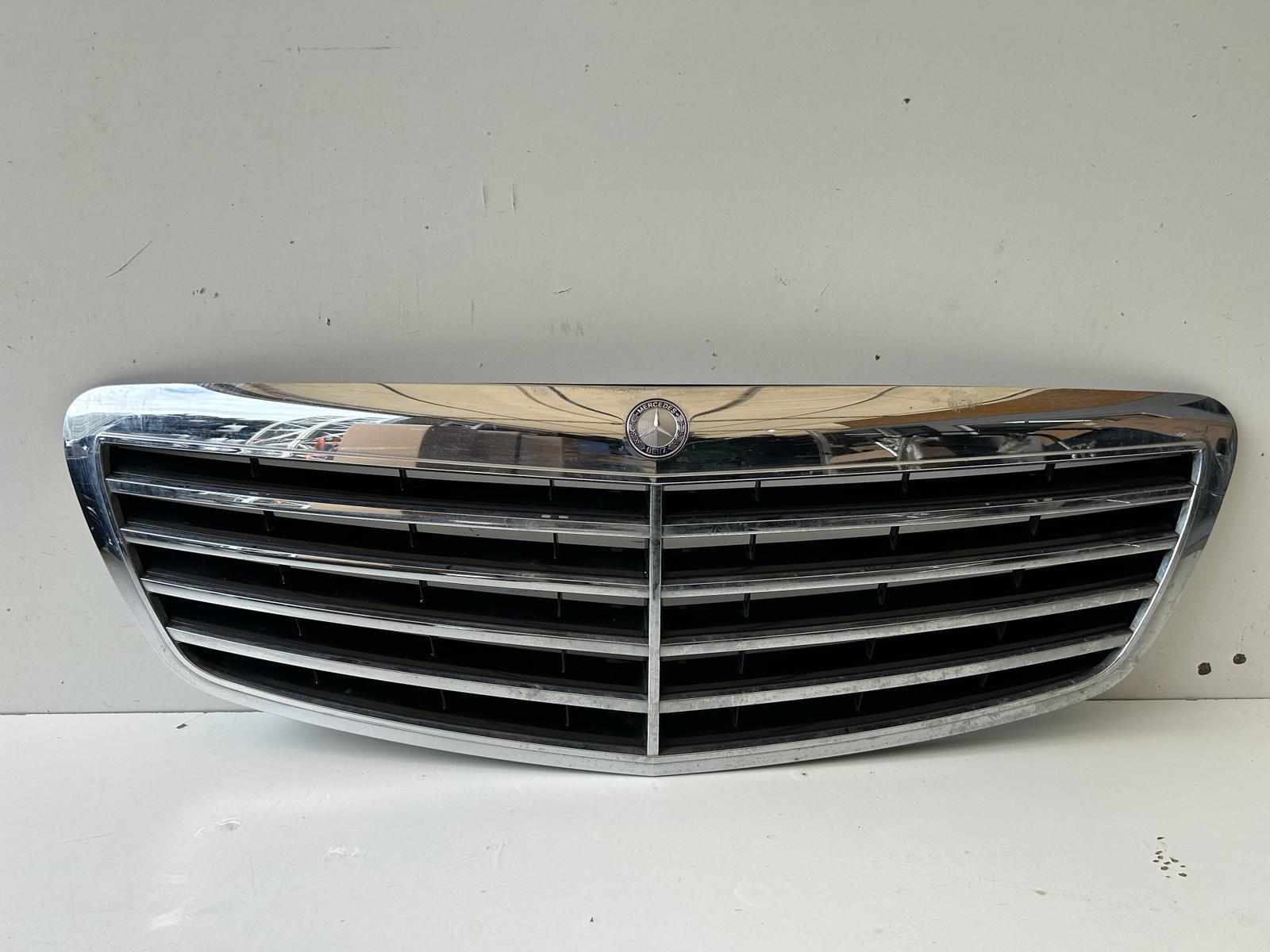  Kühlergrill Mercedes W221 W221 FRONTGRILL A2218800083 Kühlergitter product image