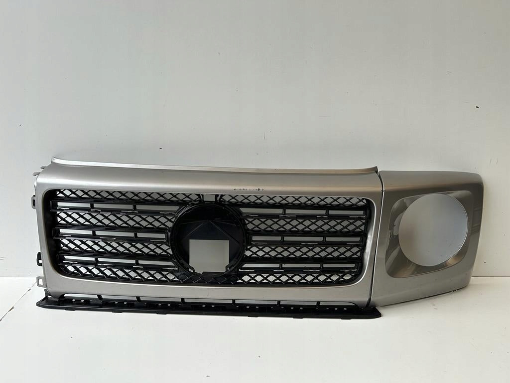  Kühlergrill Mercedes W463 W463 W463 FRONTGRILL A4638804102 Kühlergitter product image