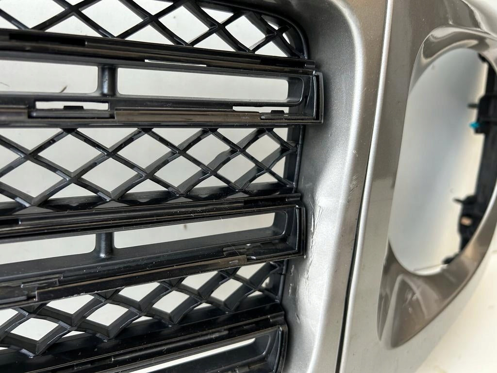 Kühlergrill Mercedes W463 W463 W463 FRONTGRILL A4638804102 Kühlergitter